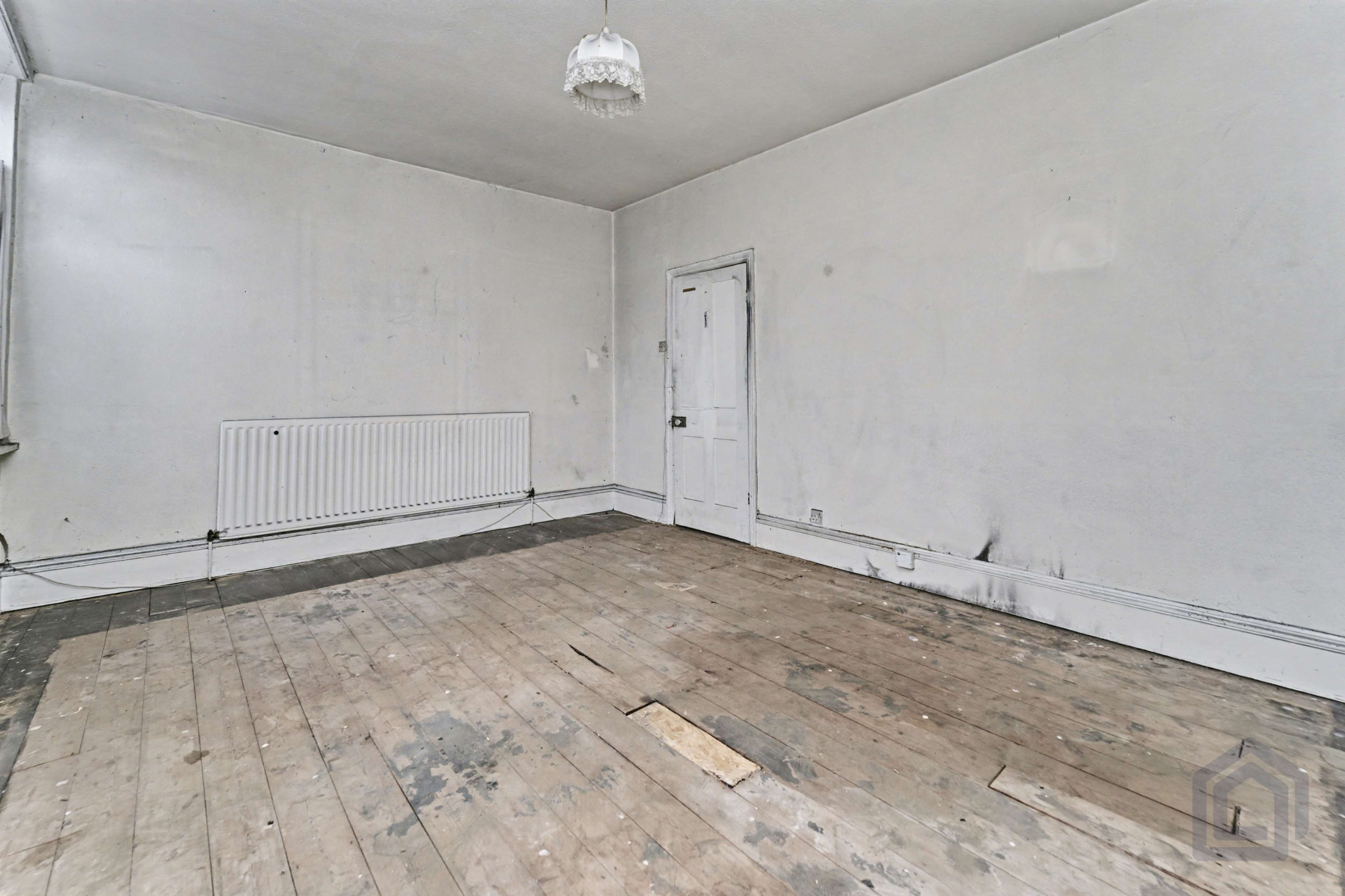 36, St Judes Road West,, Wolverhampton,, WV6 0DA