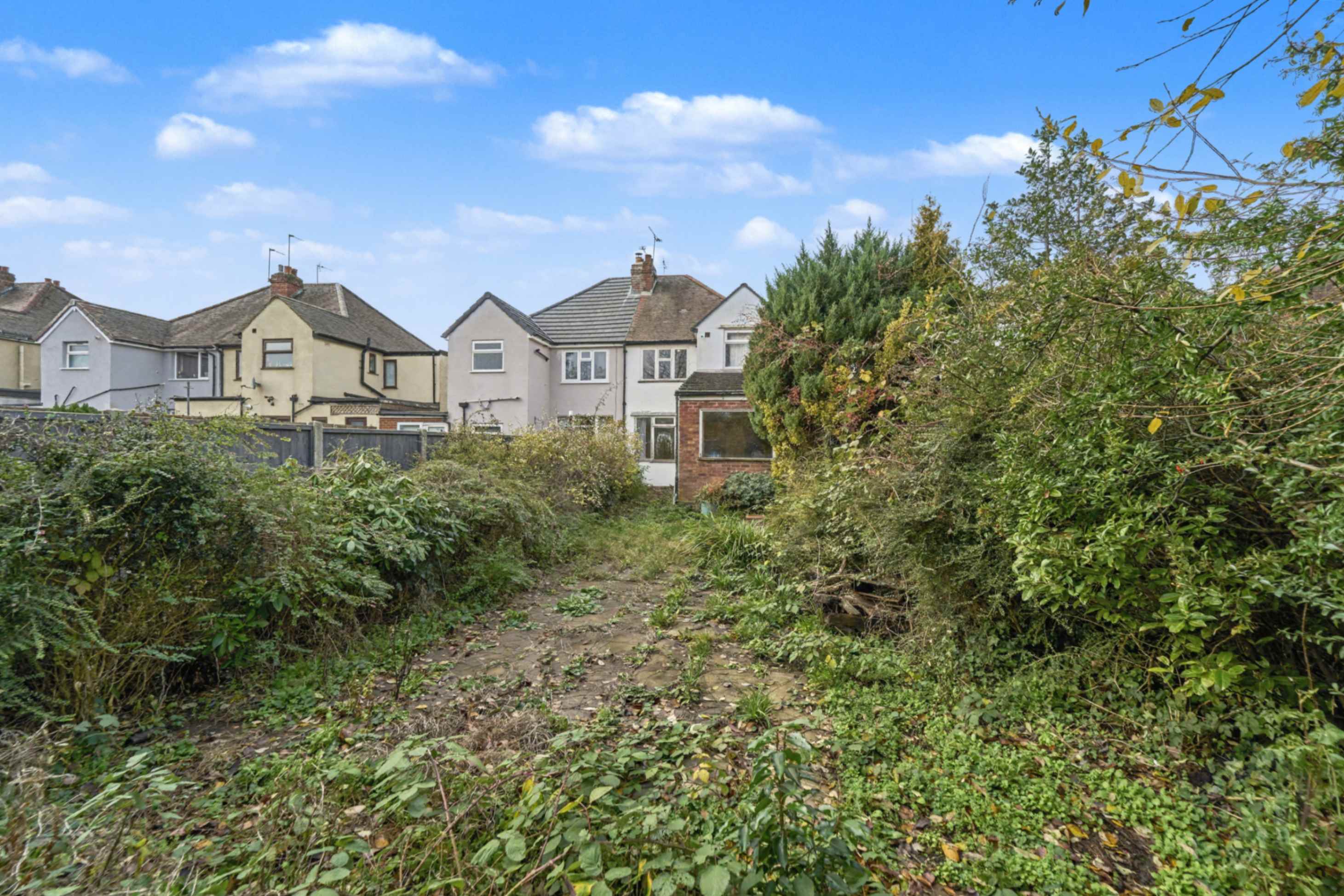 9, Eccleshall Avenue, Oxley,, Wolverhampton,, WV10 6TN