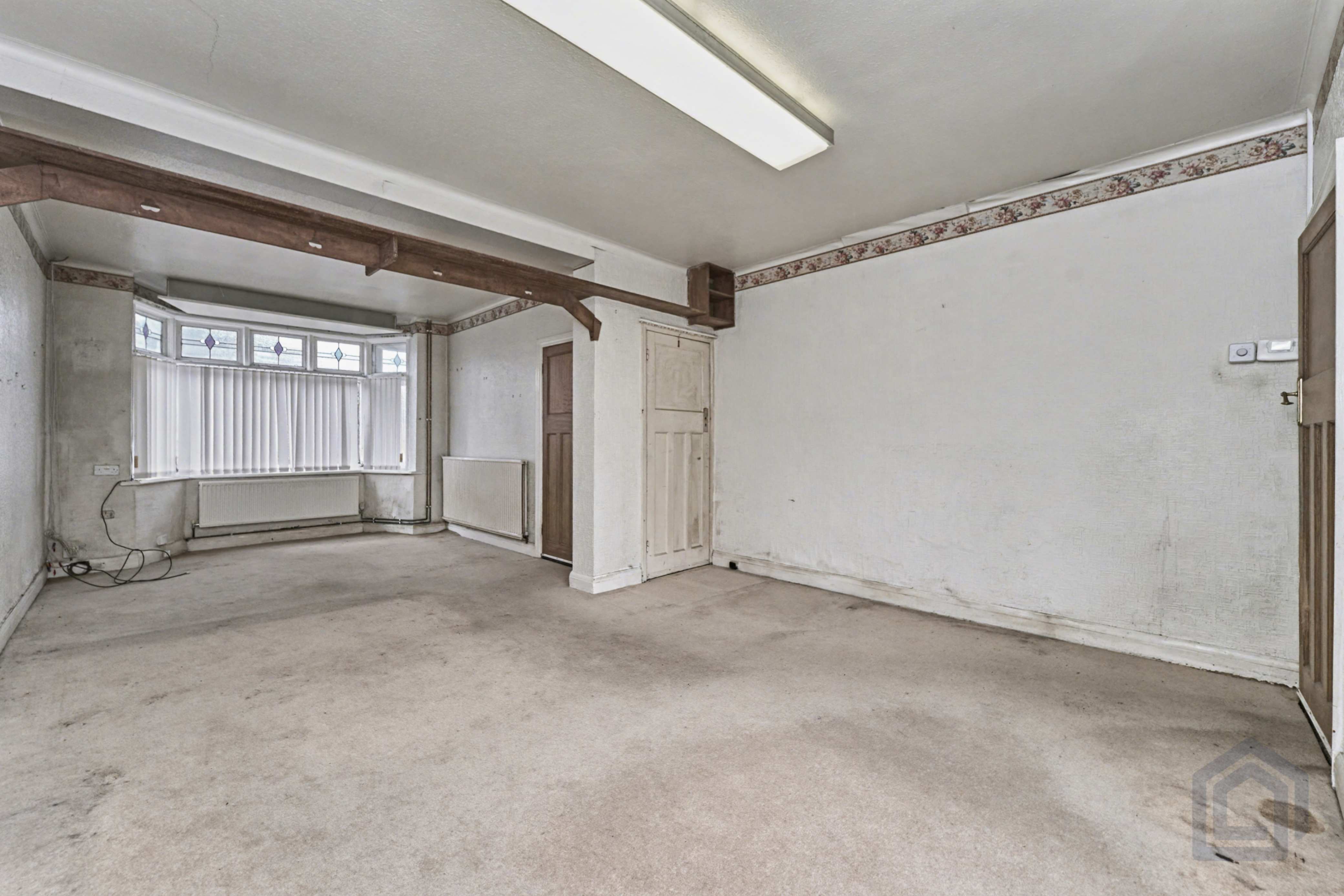 9, Eccleshall Avenue, Oxley,, Wolverhampton,, WV10 6TN