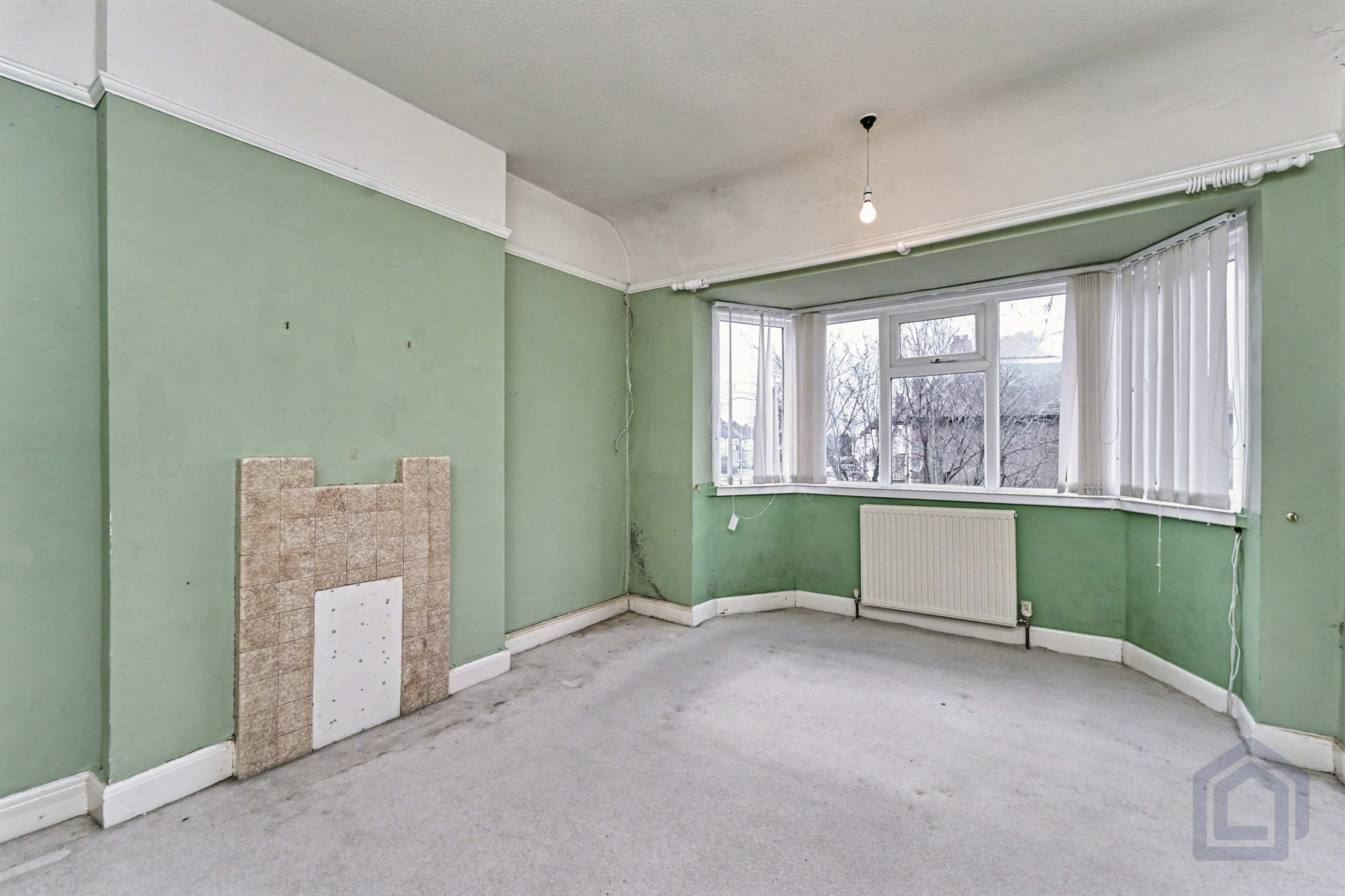 9, Eccleshall Avenue, Oxley,, Wolverhampton,, WV10 6TN