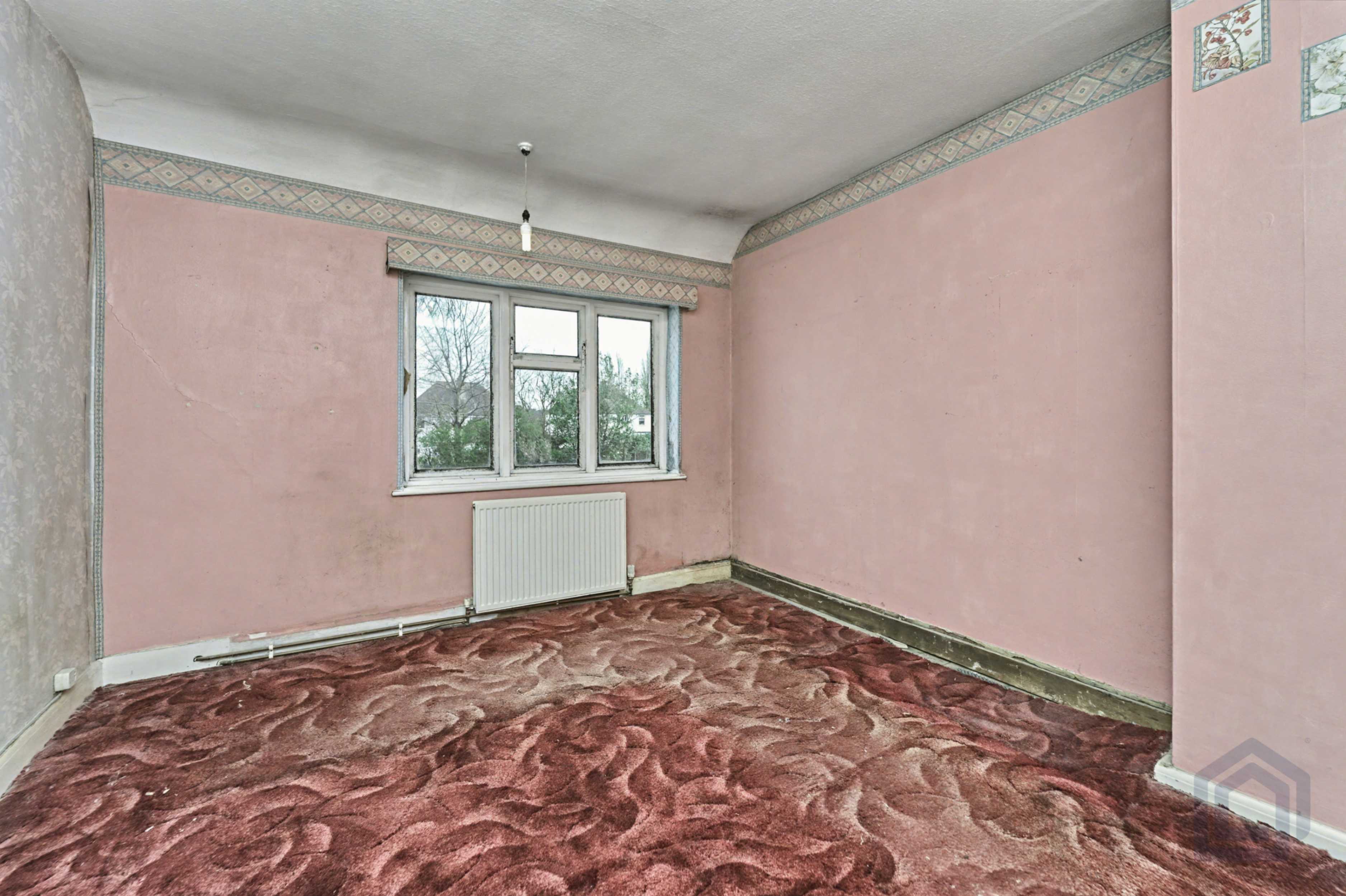 9, Eccleshall Avenue, Oxley,, Wolverhampton,, WV10 6TN