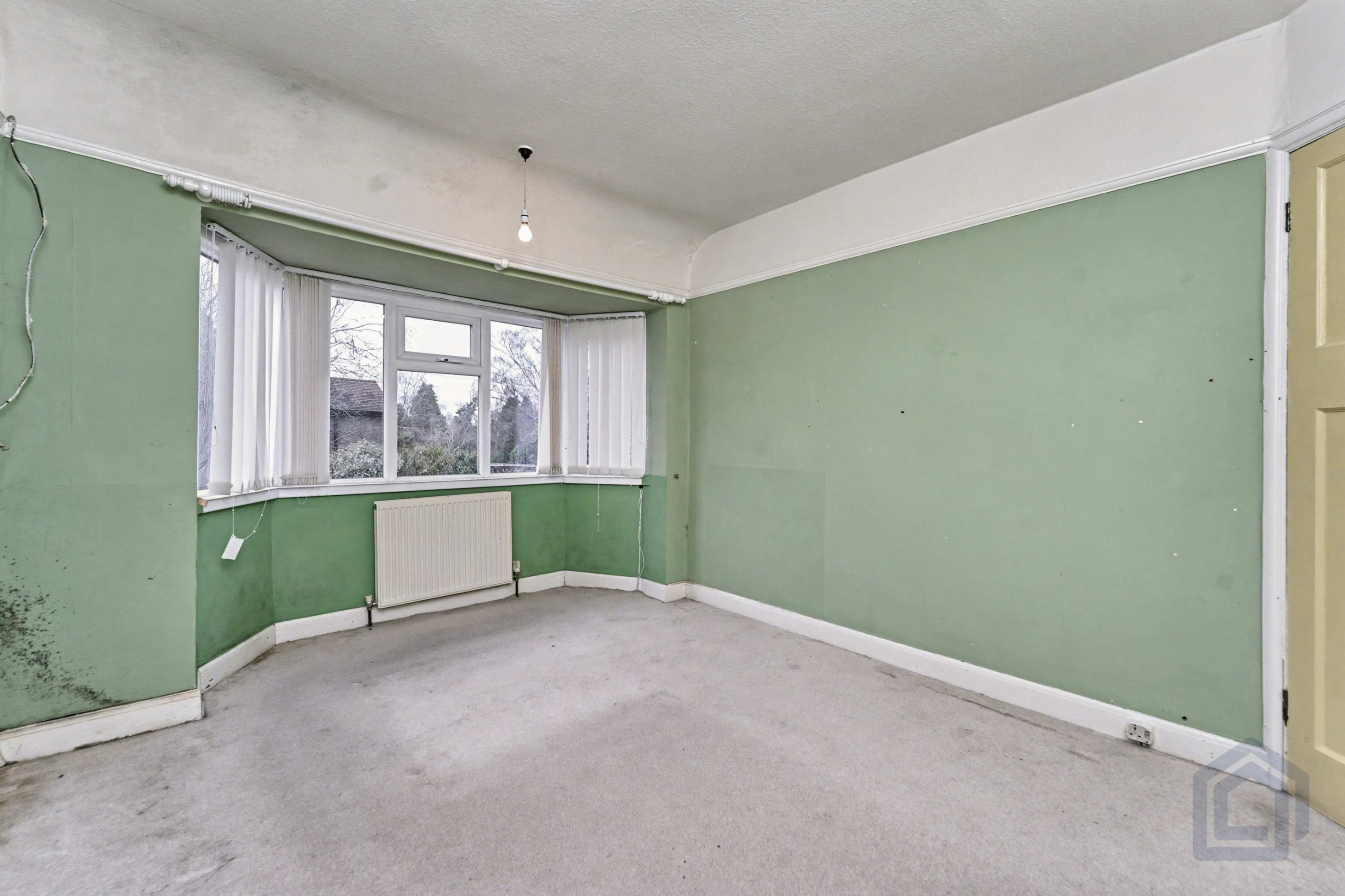 9, Eccleshall Avenue, Oxley,, Wolverhampton,, WV10 6TN