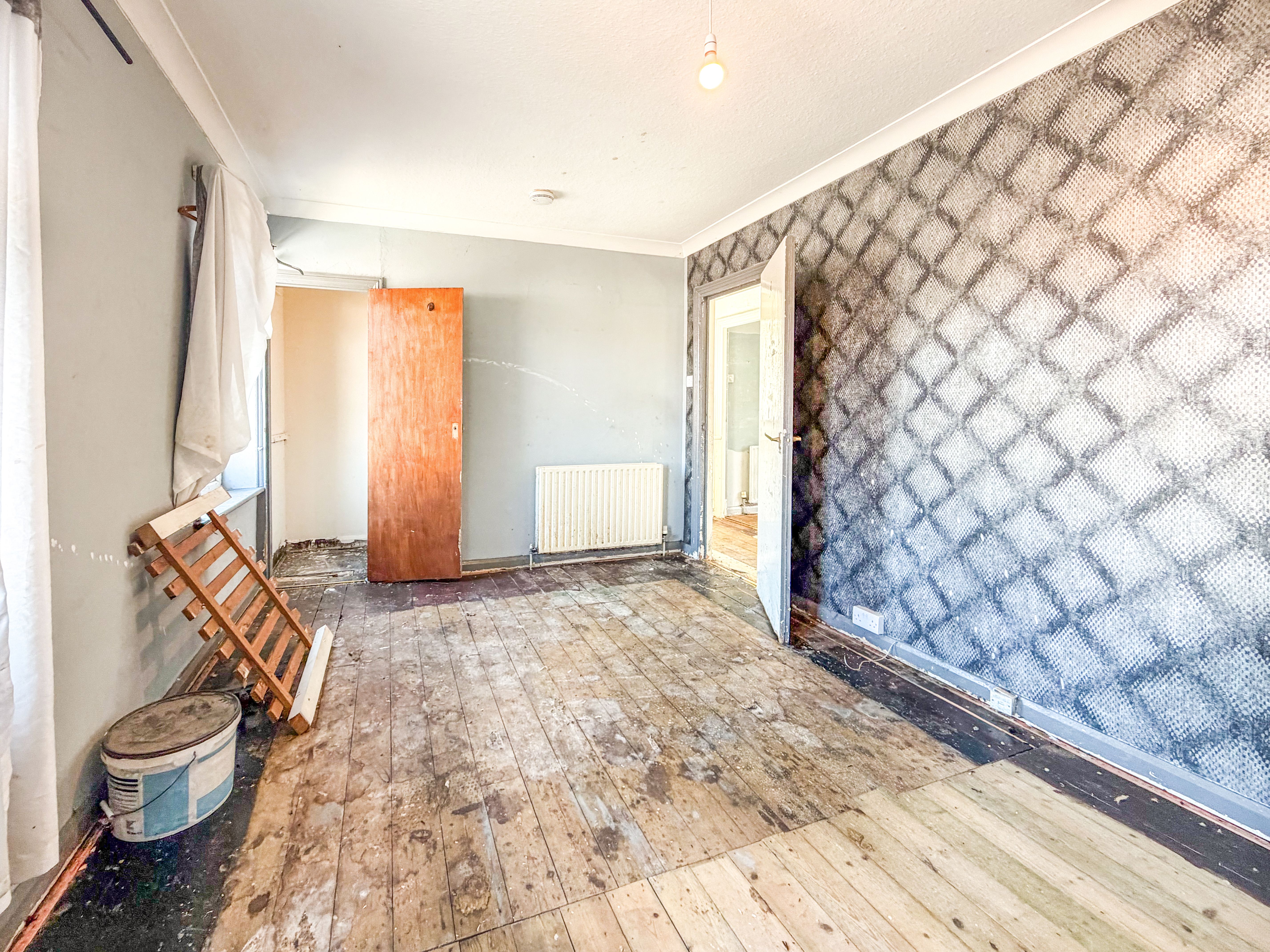 8 Cochrane Road, Dudley, DY2 0SF