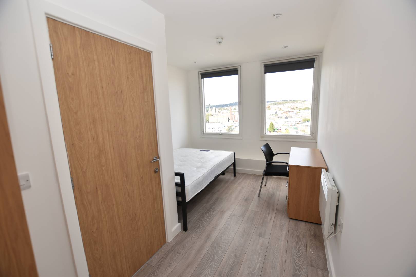 Room 804, Flat 23, Colonnade House 201 Sunbridge Road Bradford BD1 2BE, Bradford, BD1 2BE