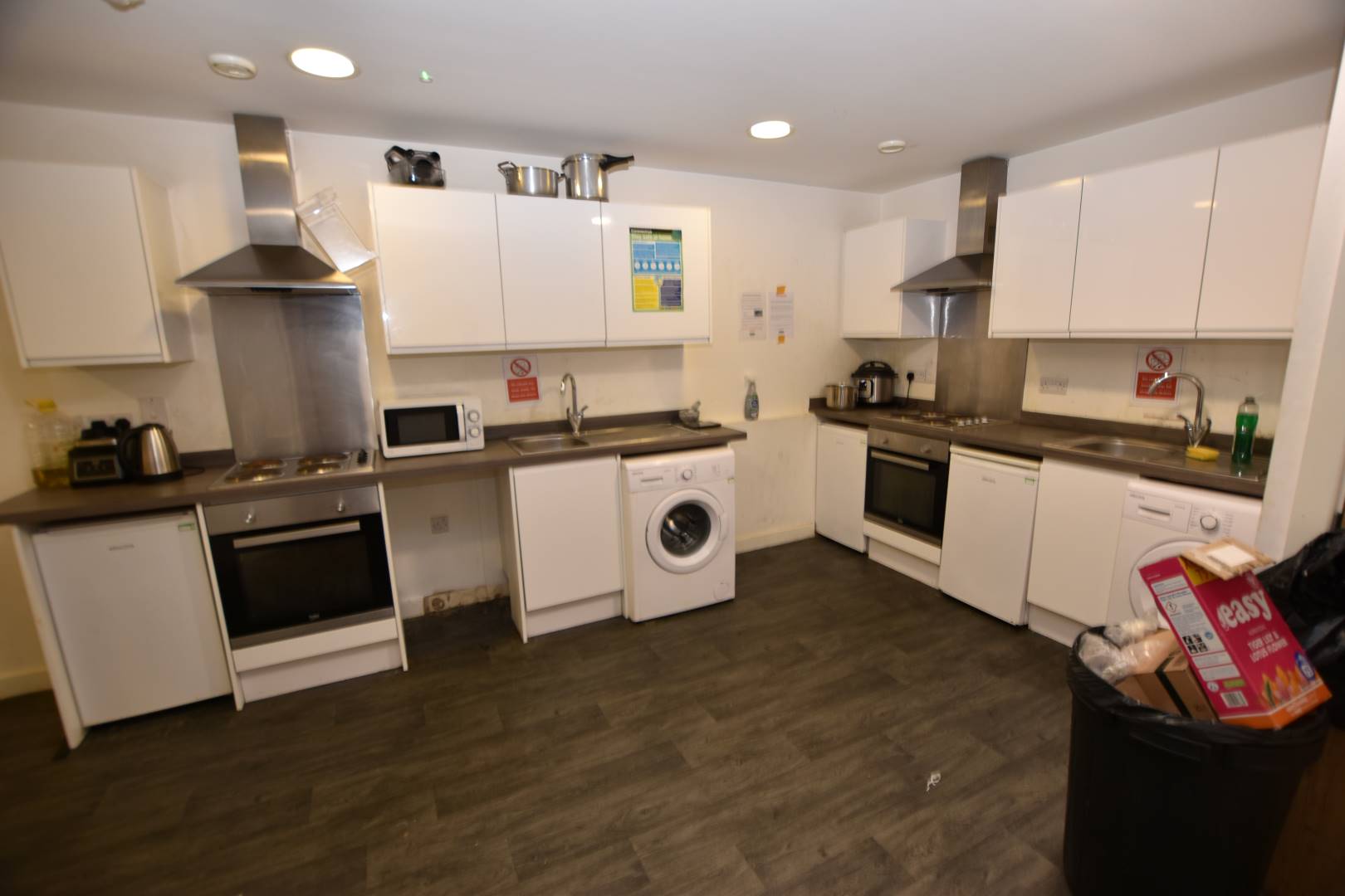 Flat 816 Colonnade House 201 Sunbridge Road Bradford BD1 2BE, Bradford, BD1 2BE