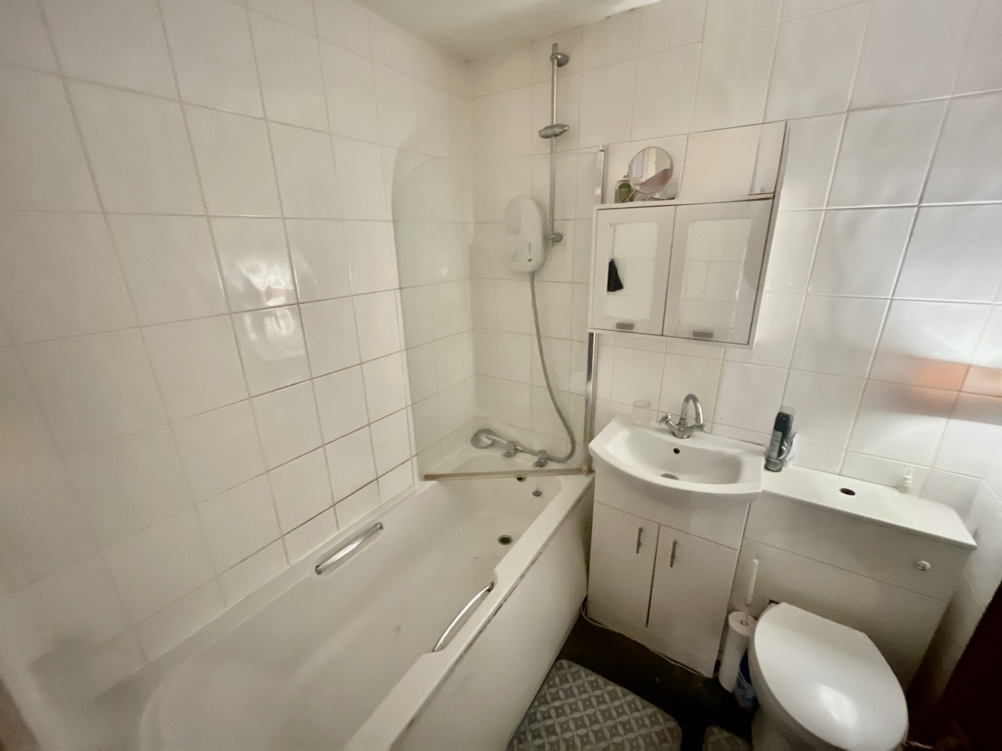 11 Helmsley Green, Gateshead, NE9 7DG