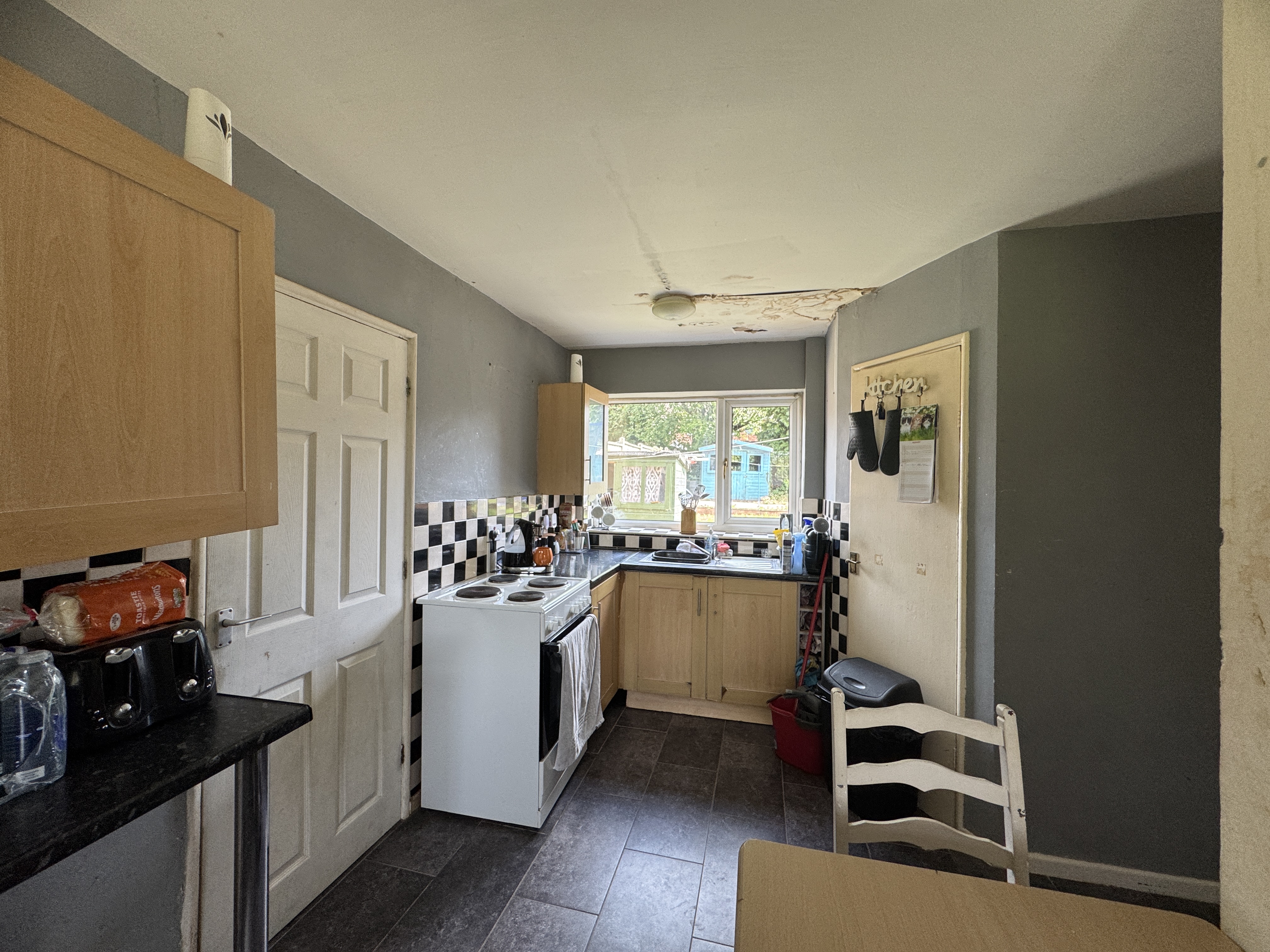 57 Windsor Crescent, Dudley, DY2 8HA