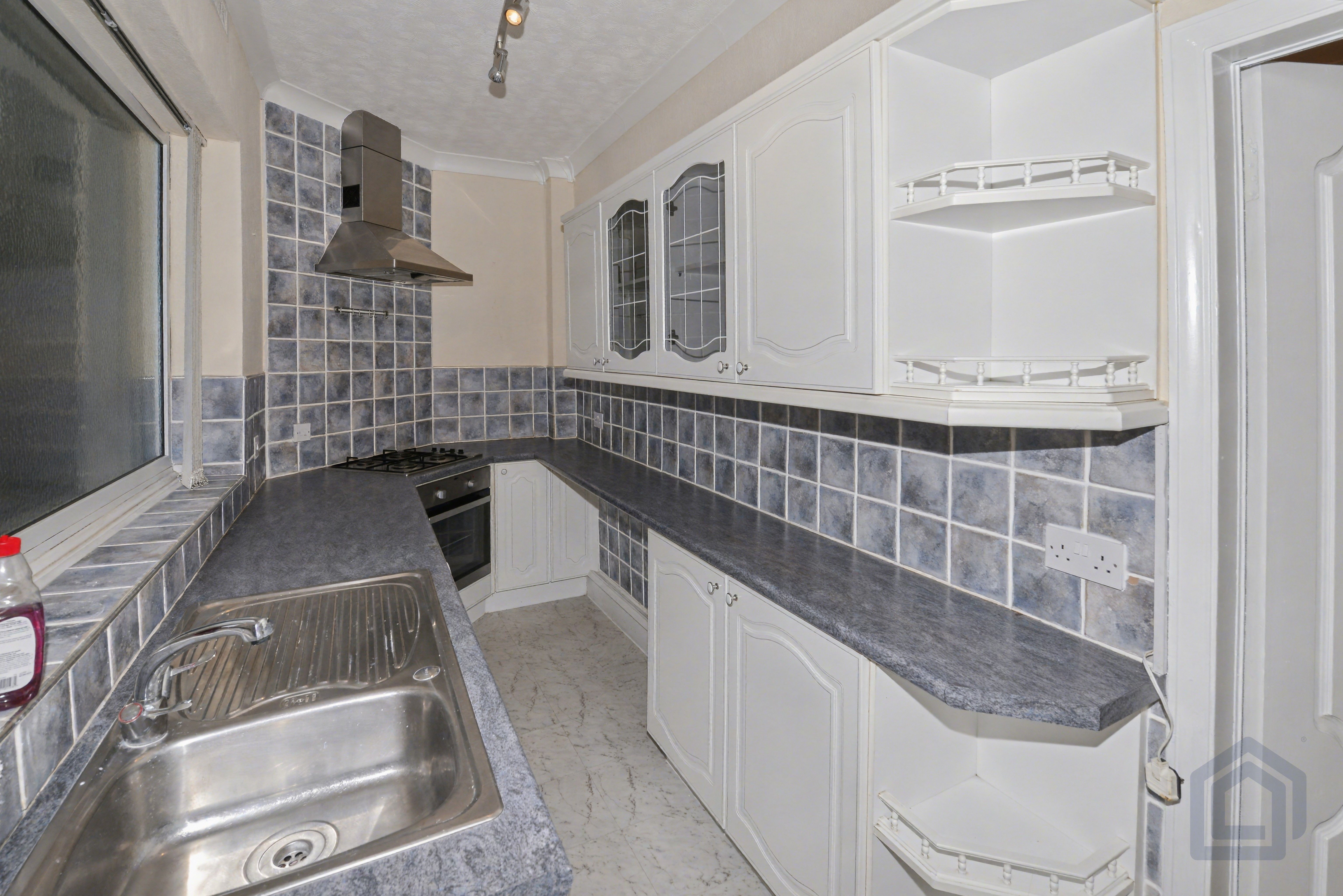 2 Penhallow Drive, Wolverhampton, WV4 6EY