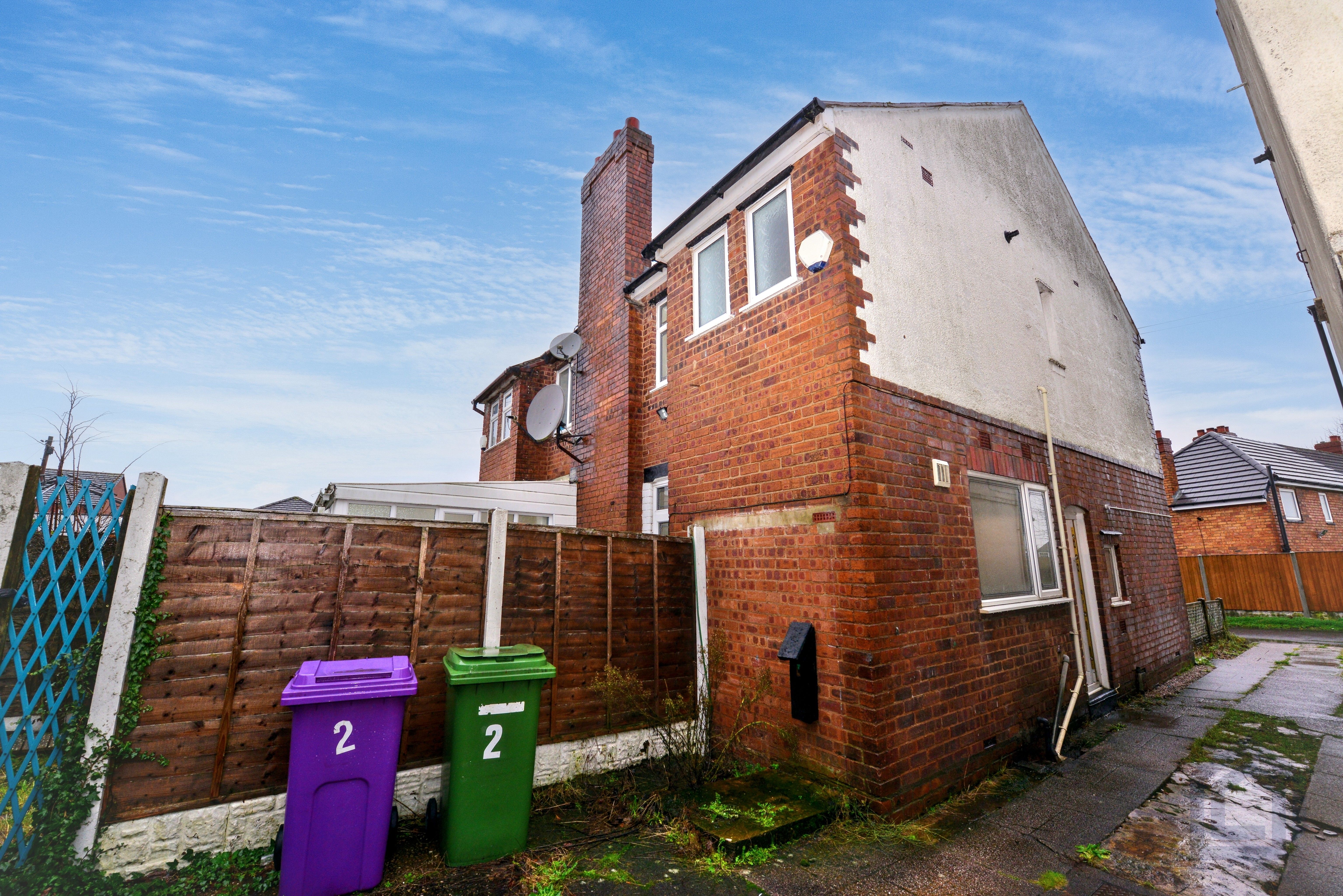 2 Penhallow Drive, Wolverhampton, WV4 6EY