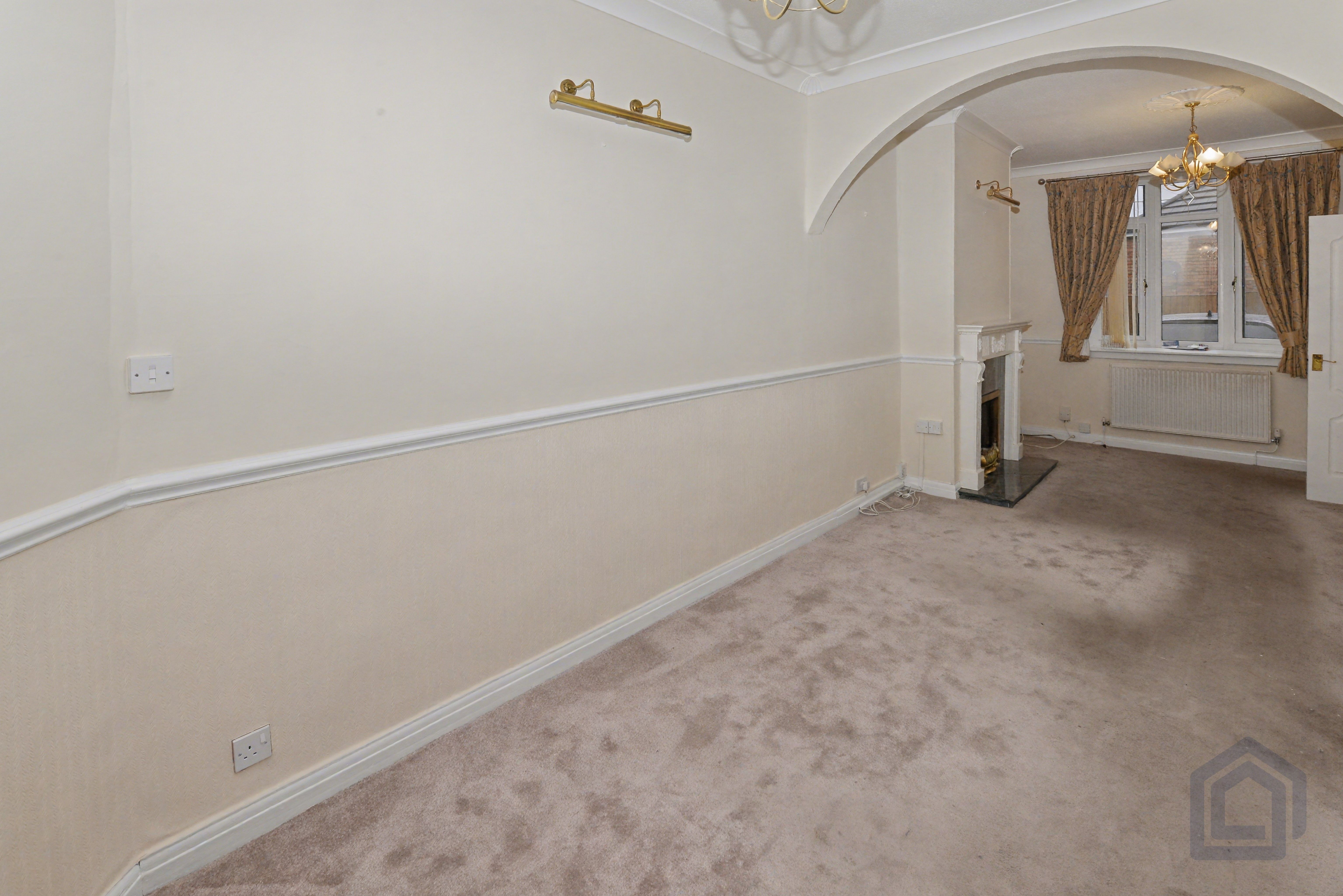 2 Penhallow Drive, Wolverhampton, WV4 6EY