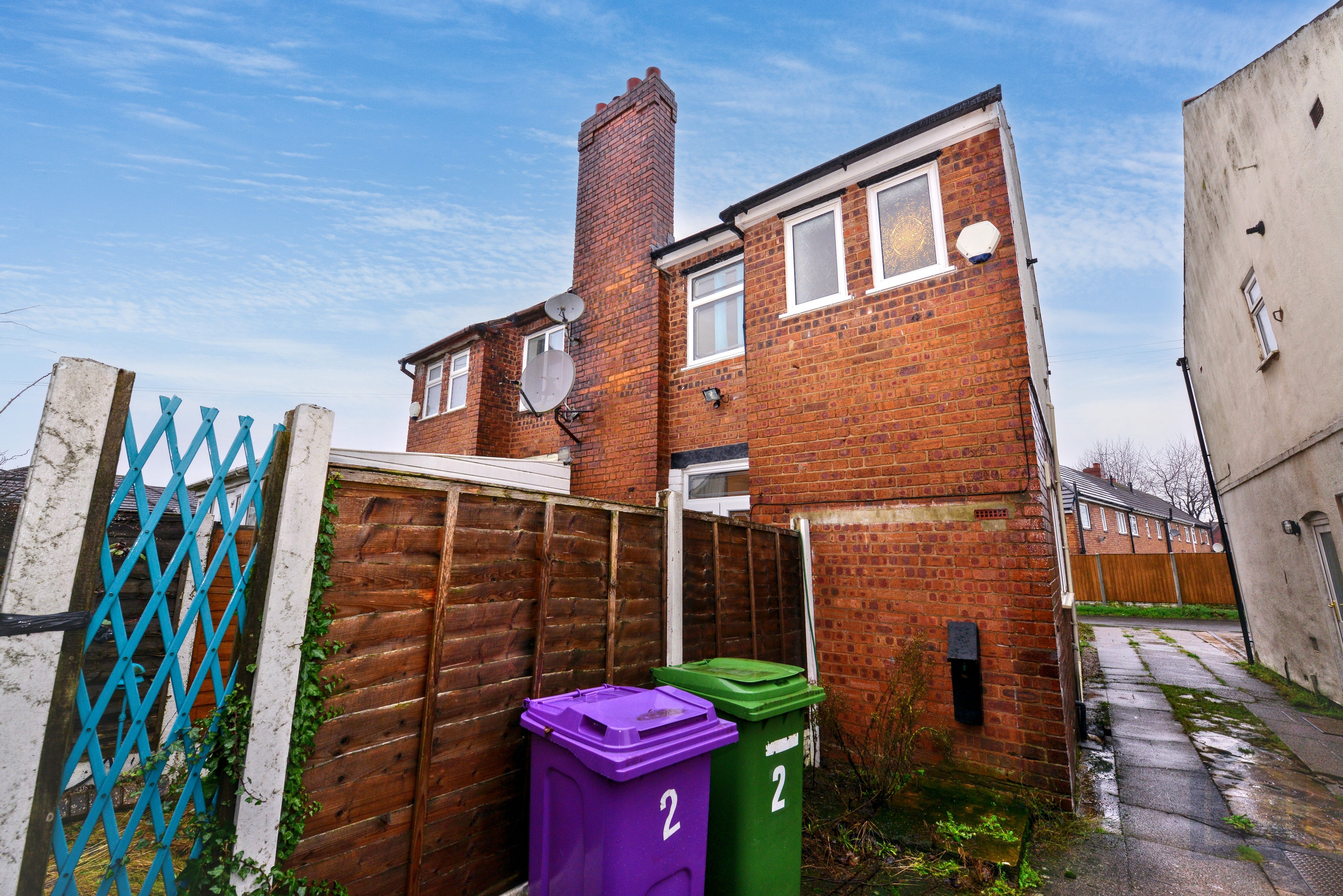 2 Penhallow Drive, Wolverhampton, WV4 6EY