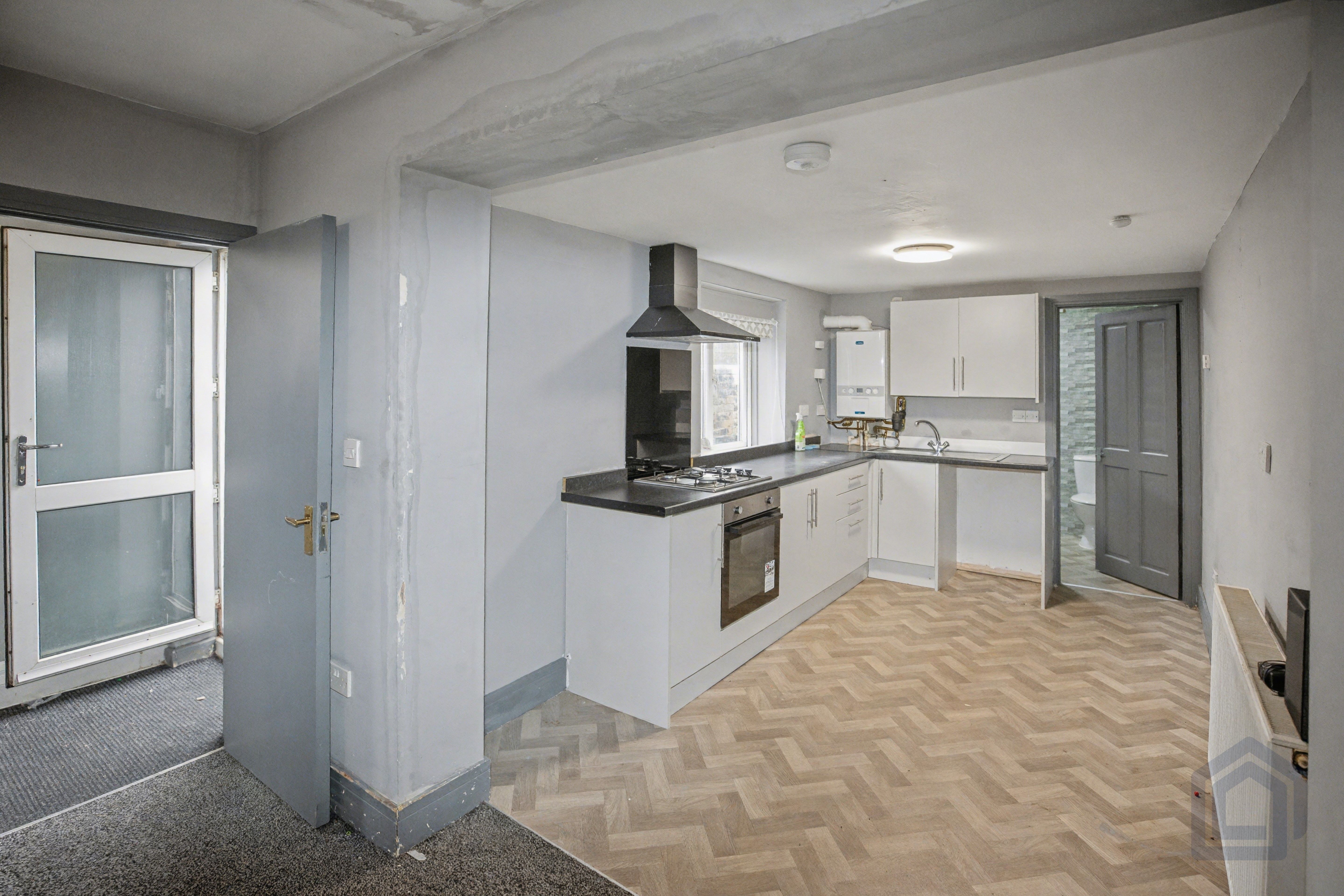 203 Weelsby Street, Grimsby, DN32 7PF