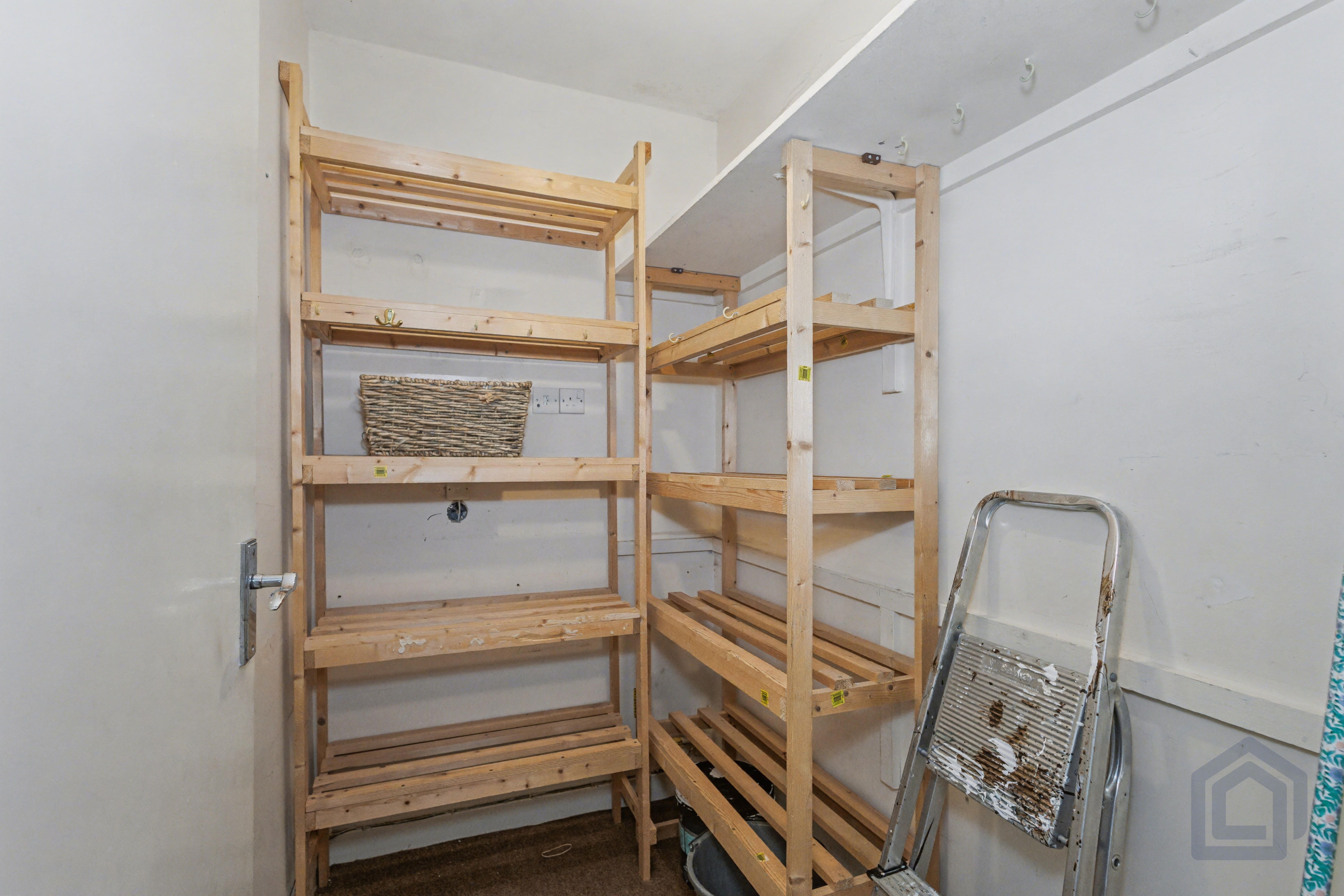 9 Pond Farm Close, Northampton, NN5 6JQ