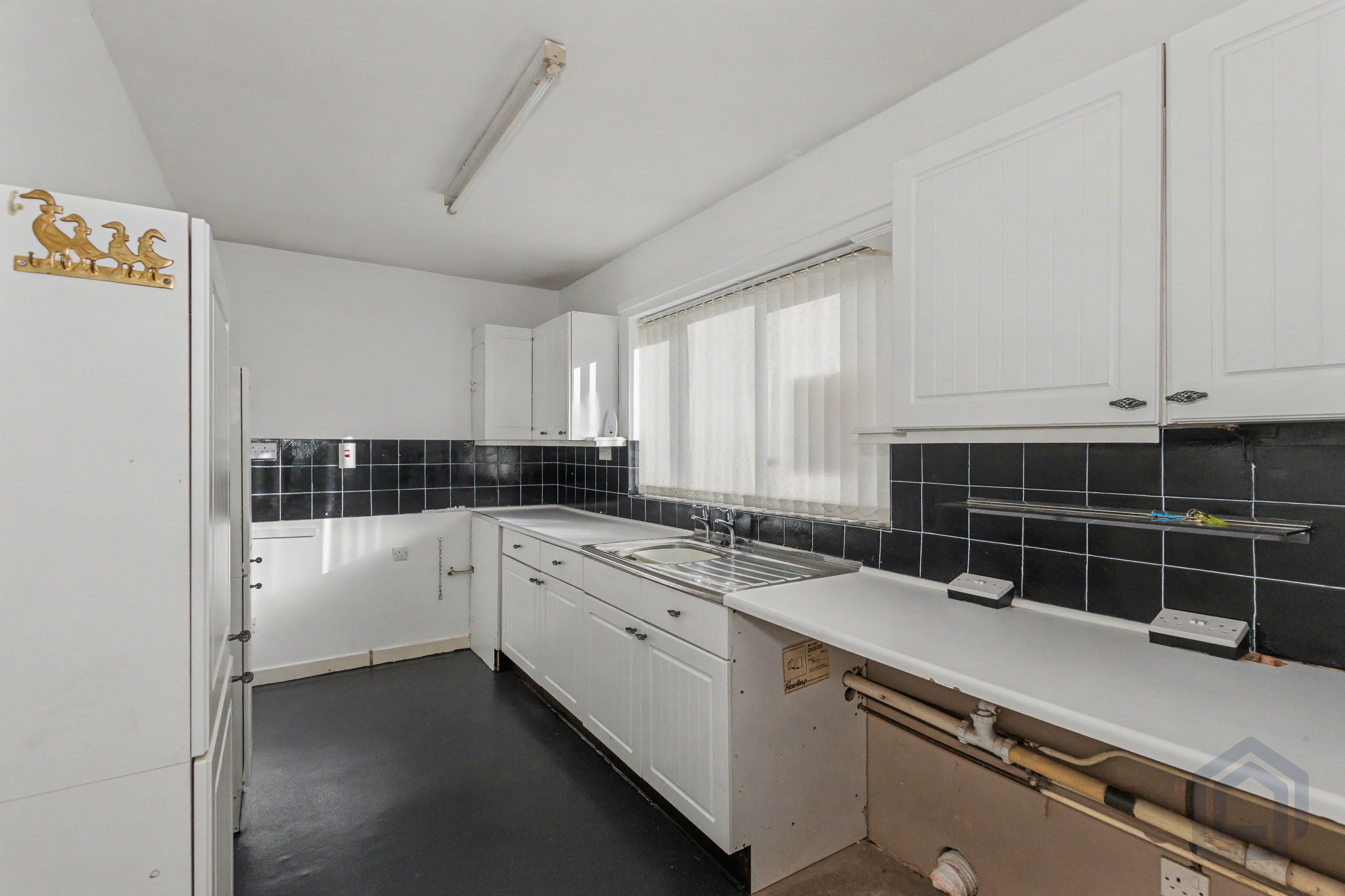 9 Pond Farm Close, Northampton, NN5 6JQ