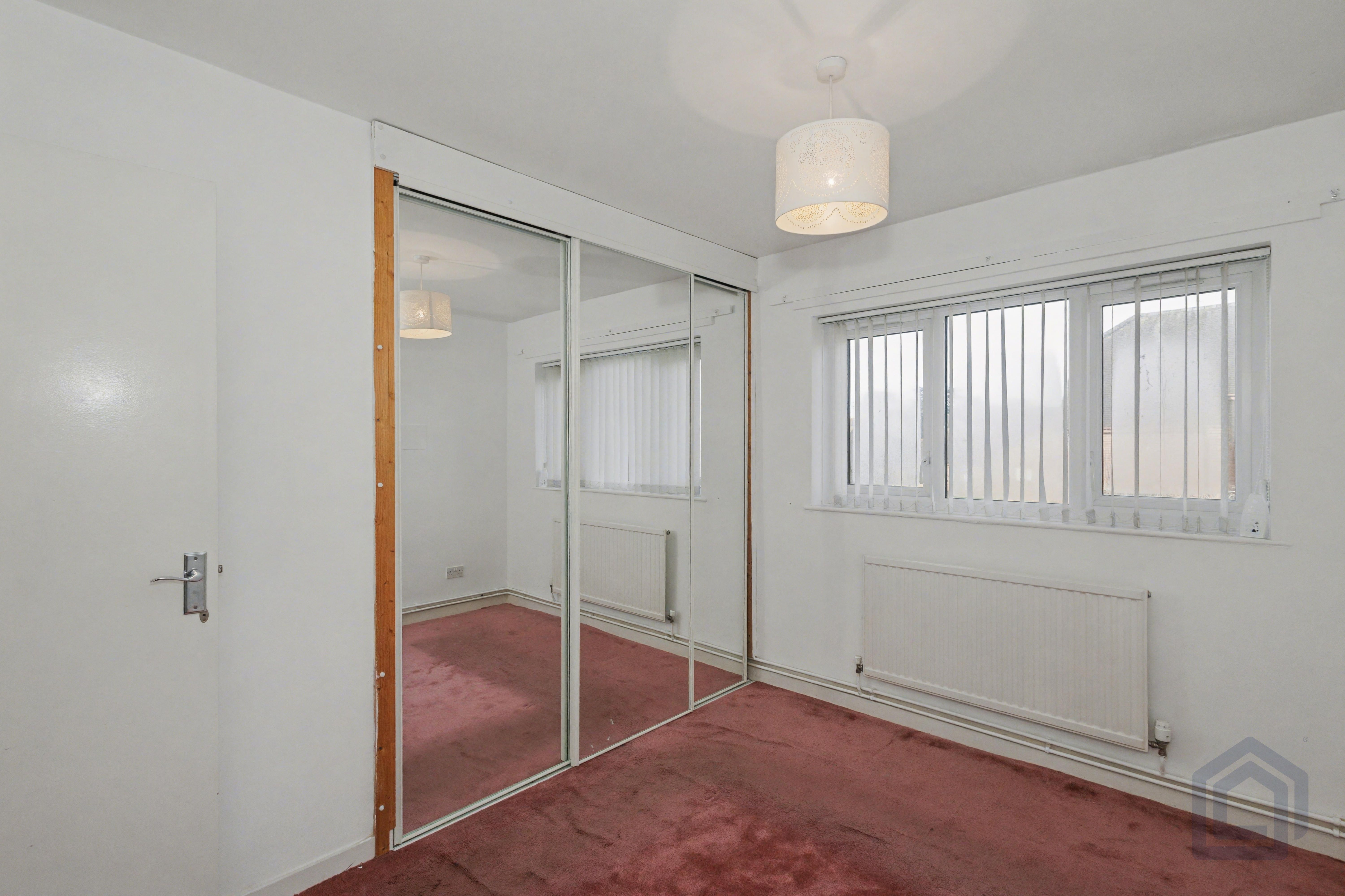 9 Pond Farm Close, Northampton, NN5 6JQ