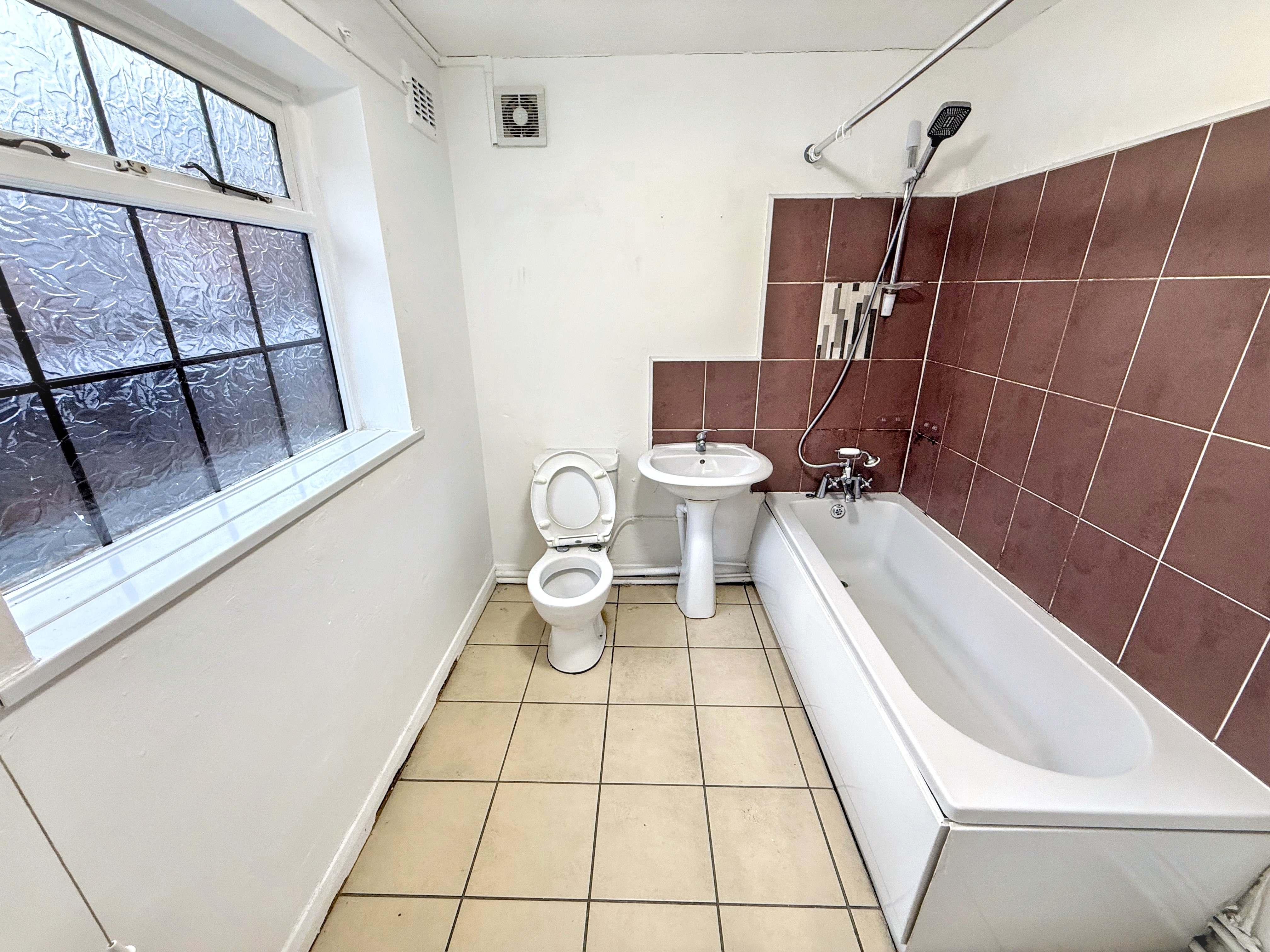 187, Leek New Road,, Stoke-on-Trent,, ST6 2LG