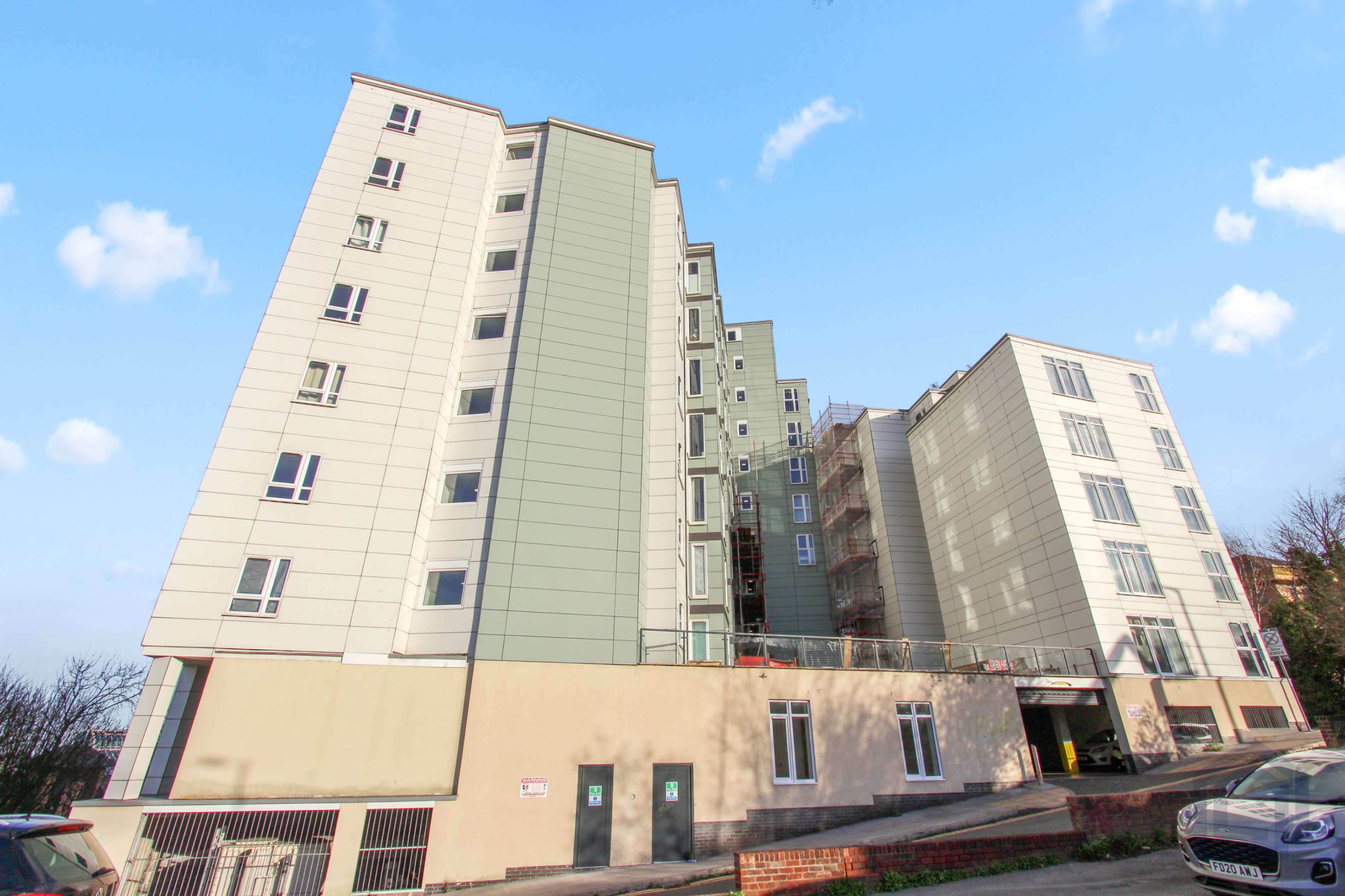 Heelis Street, Barnsley, S70 1LW