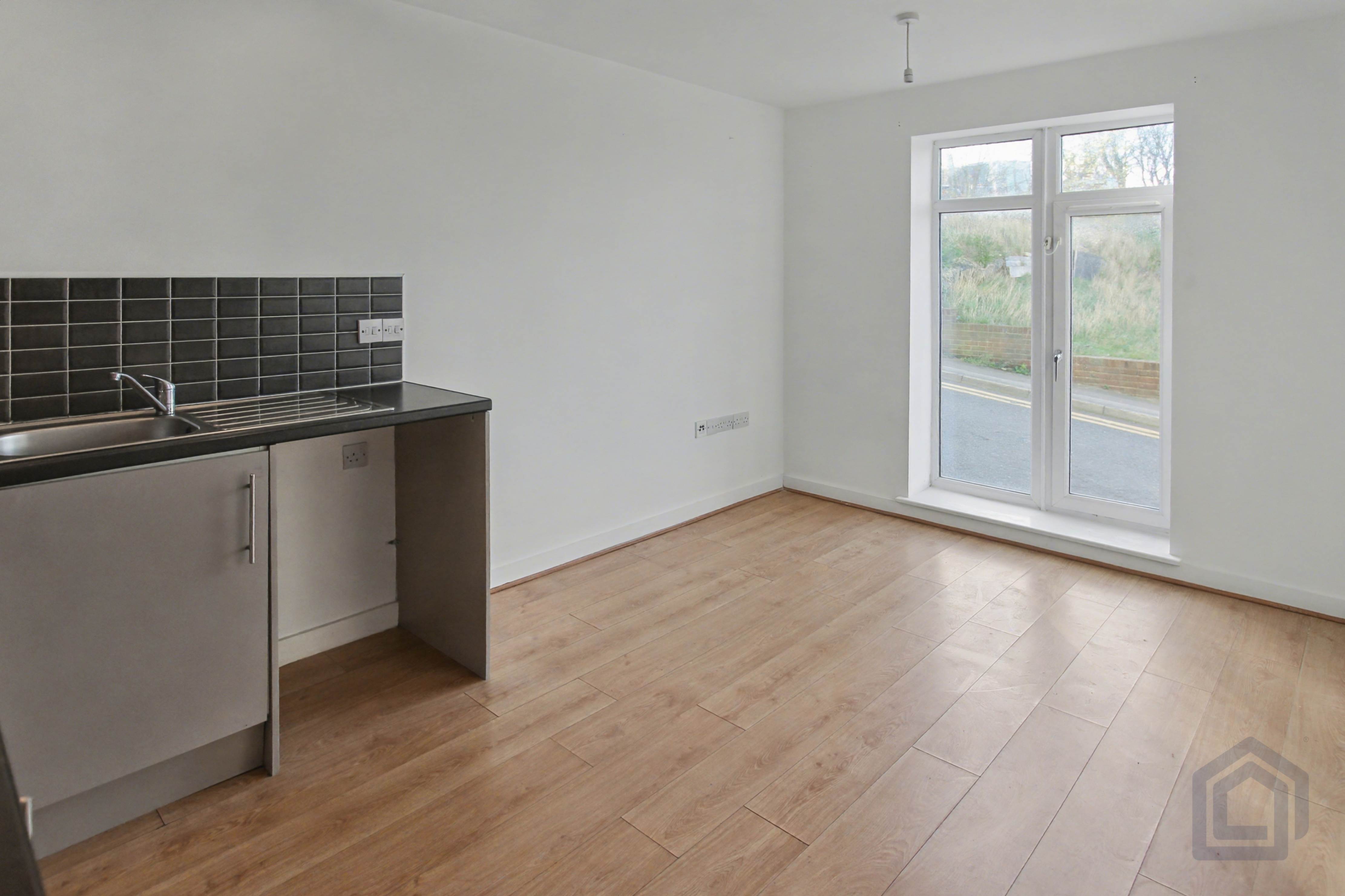 Heelis Street, Barnsley, S70 1LW