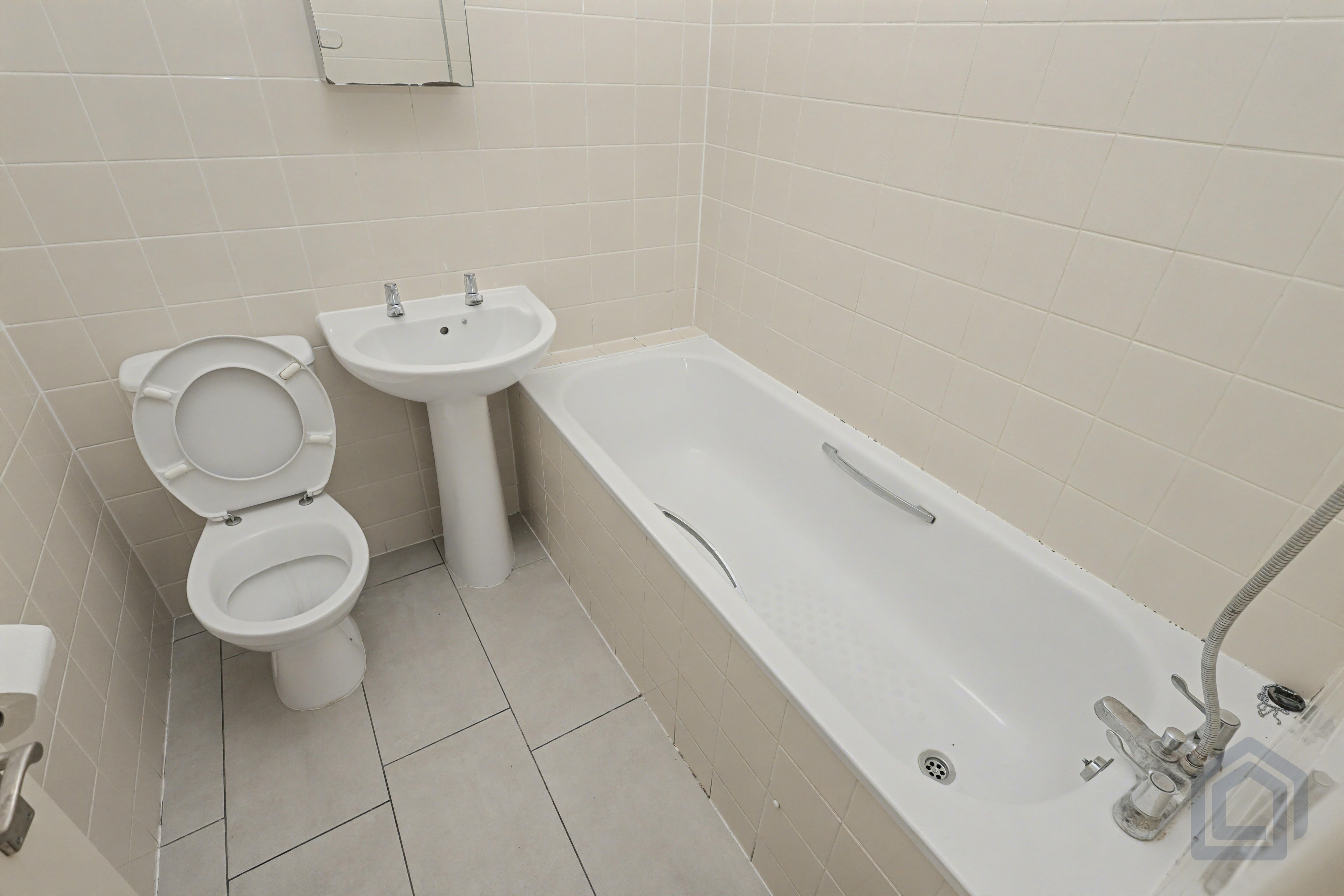 114a Weald Lane, Harrow, HA3 5EZ