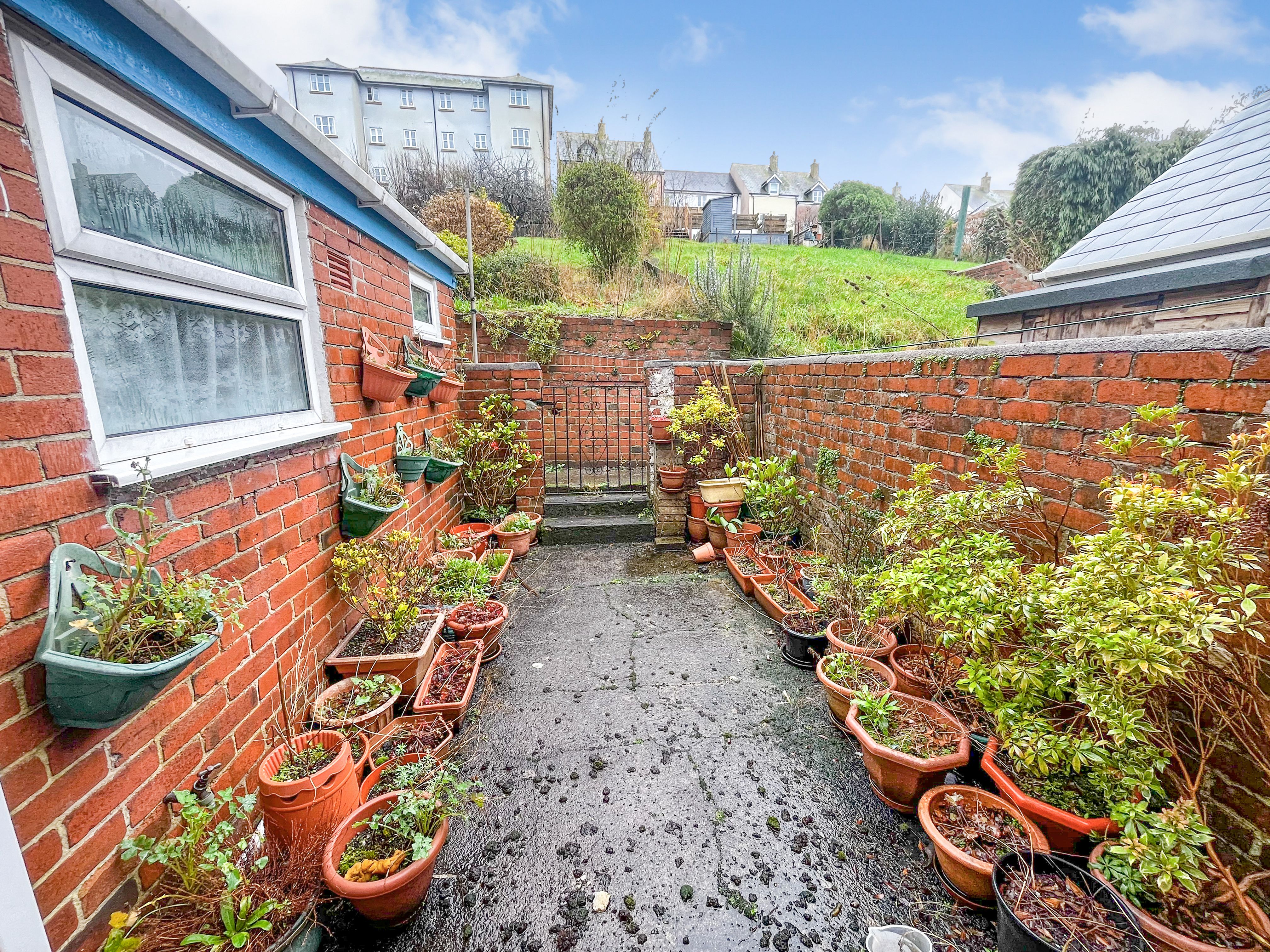 16 Wallingford Road, Kingsbridge, TQ7 1NA