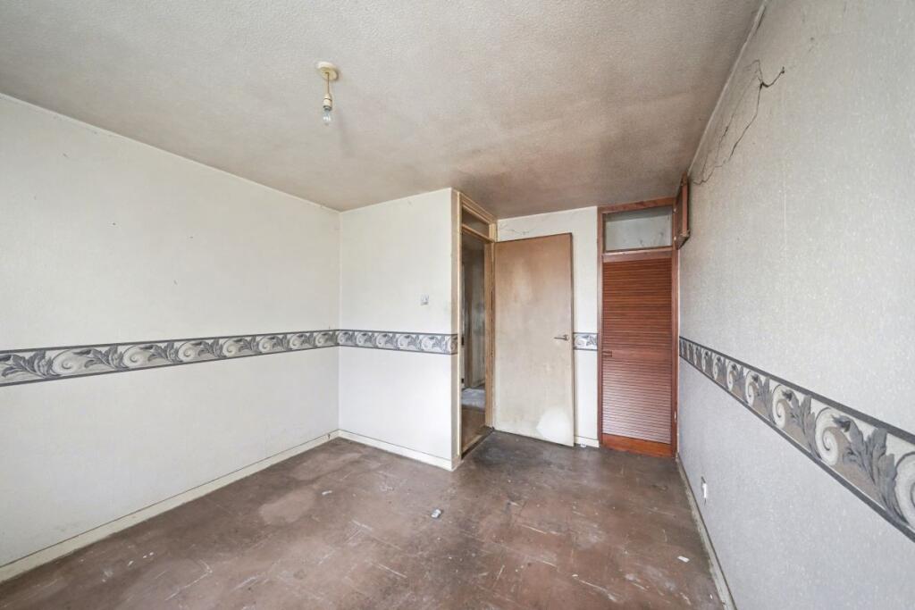 7 Lupin Close, West Drayton, UB7 7UY