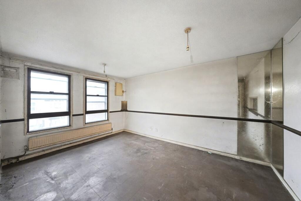 7 Lupin Close, West Drayton, UB7 7UY