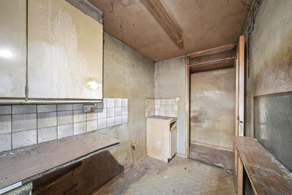 7 Lupin Close, West Drayton, UB7 7UY