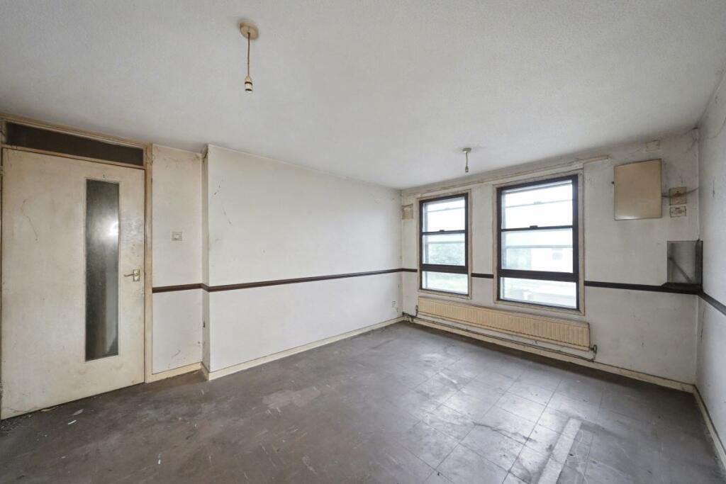 7 Lupin Close, West Drayton, UB7 7UY