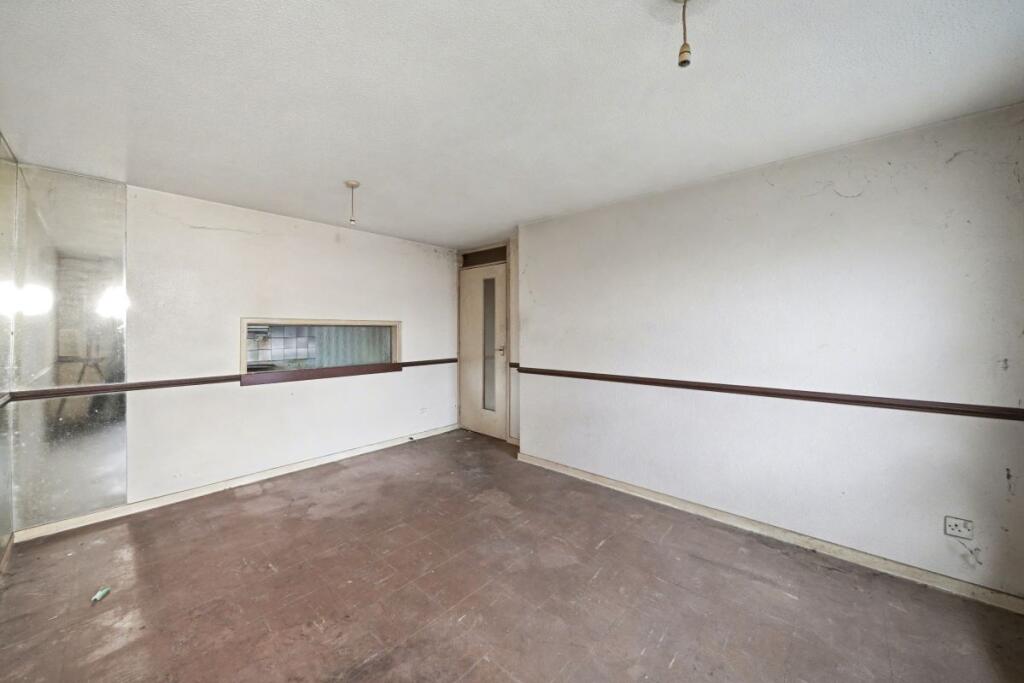 7 Lupin Close, West Drayton, UB7 7UY