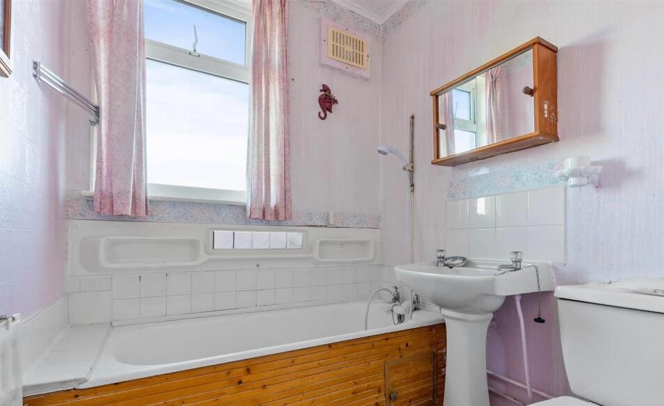 38, Gresley Road,, Coventry, CV2 1AZ