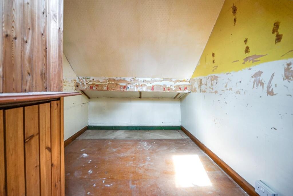 24 Grange Hill, Chatham, ME5 7AH