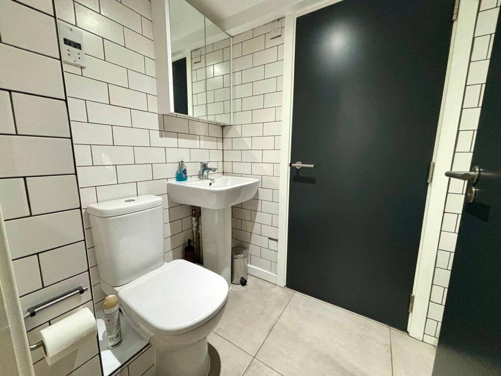 Apartment 9, New Hampton Lofts, 91 Branston Street, B18 6BF, Birmingham, B18 6BF