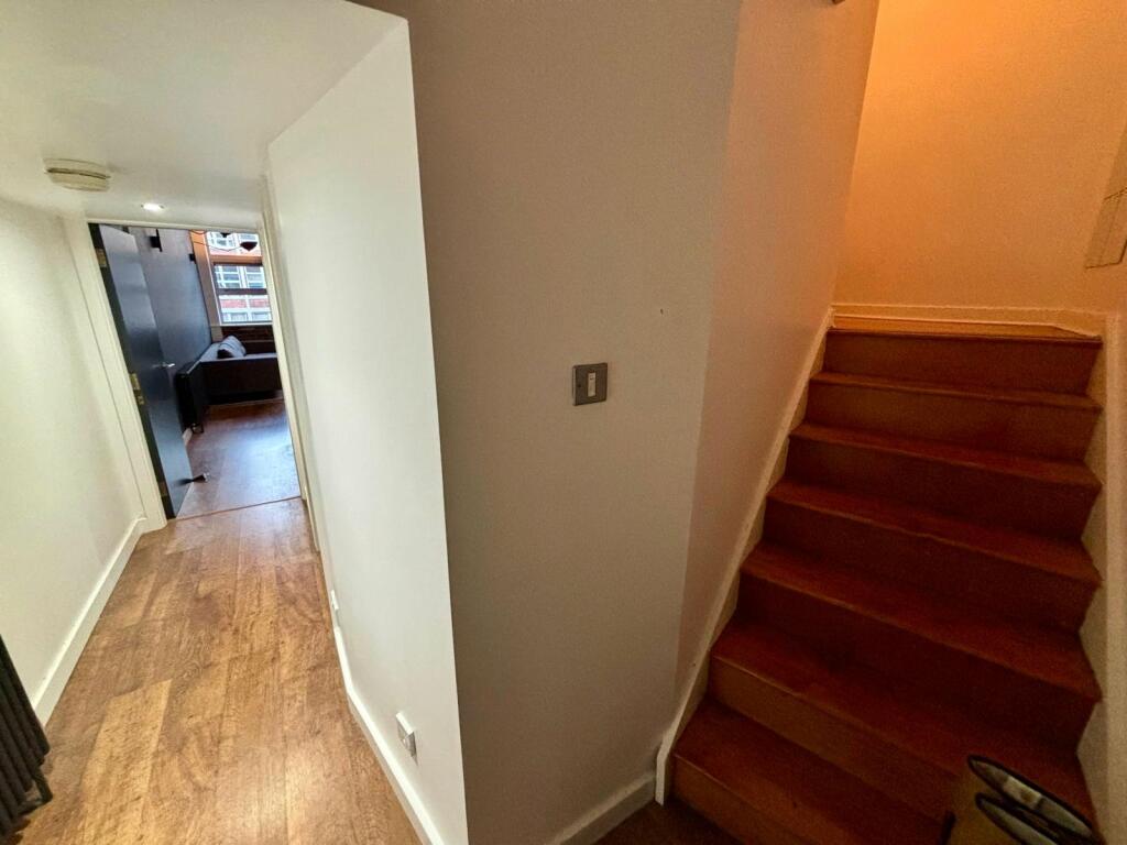 Apartment 9, New Hampton Lofts, 91 Branston Street, B18 6BF, Birmingham, B18 6BF