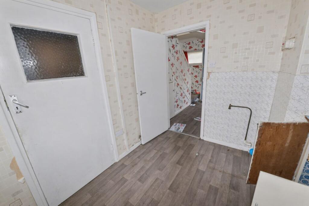 27 Cherry Orchard, Stratford-upon-Avon, CV37 9AP