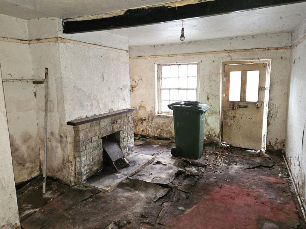 9 Dereham Road
Litcham, King's Lynn