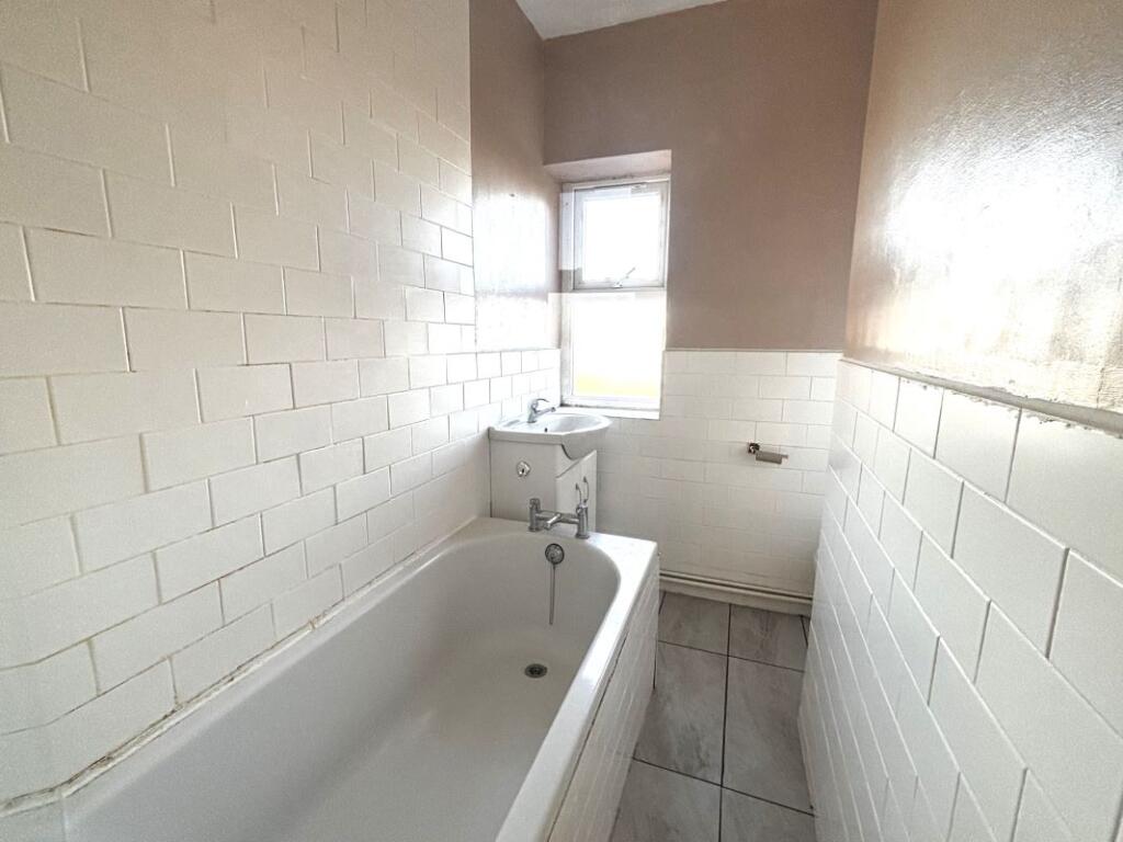 Flat 27 Northumberland Court
2 Northumberland Avenue, Margate, CT9 3BS