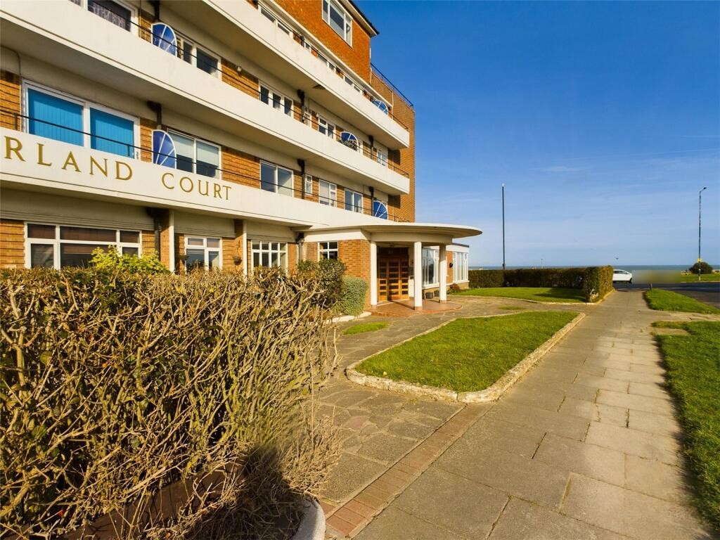 Flat 27 Northumberland Court
2 Northumberland Avenue, Margate, CT9 3BS