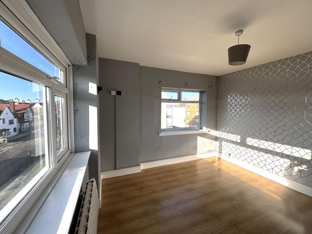 Flat 27 Northumberland Court
2 Northumberland Avenue, Margate, CT9 3BS