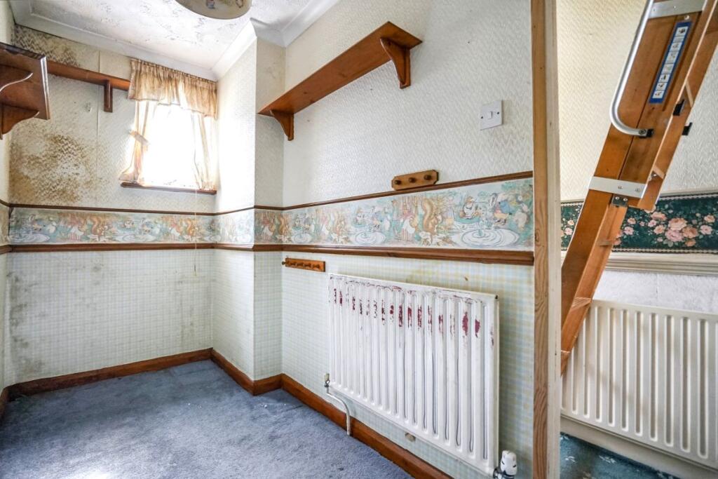 24 Grange Hill, Chatham