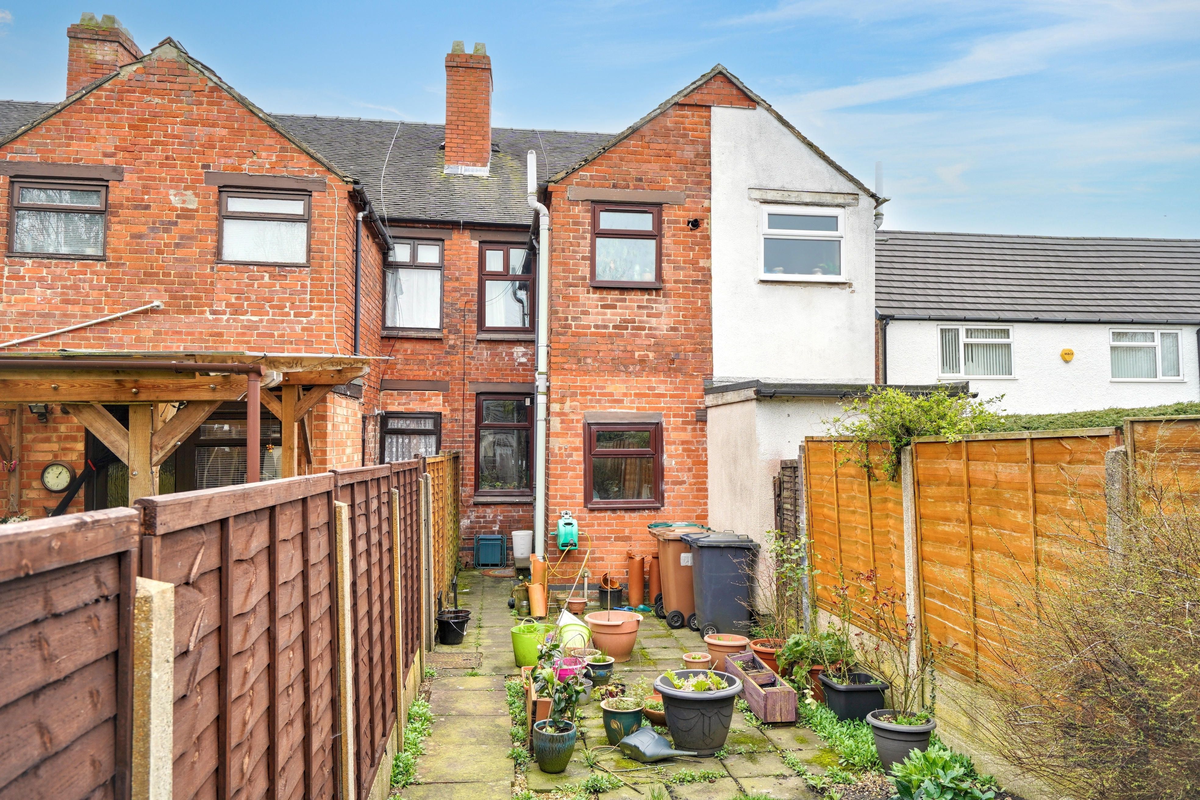 56 Main Street
Swadlincote, Swadlincote, DE11 0TW