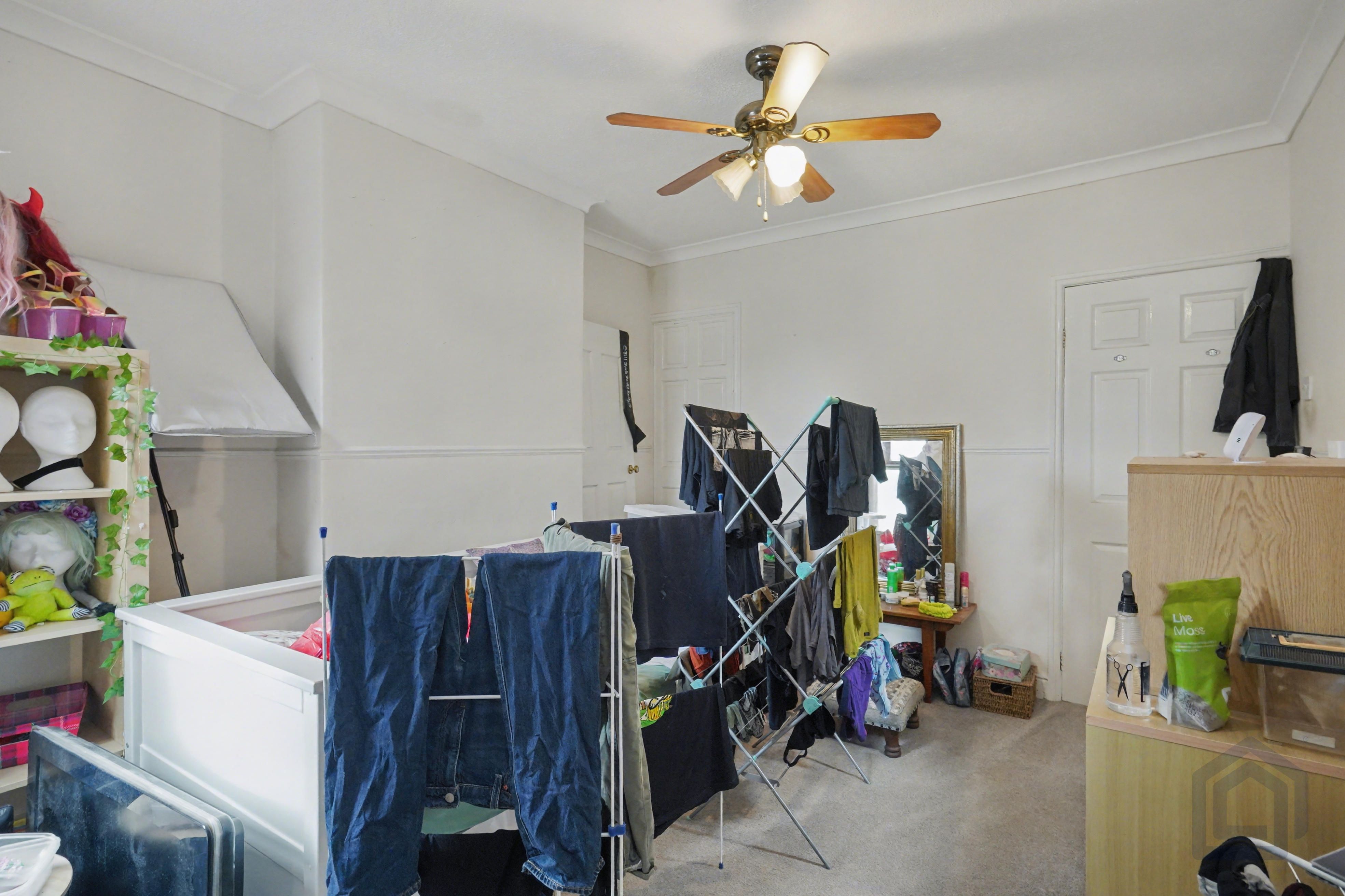 56 Main Street
Swadlincote, Swadlincote, DE11 0TW