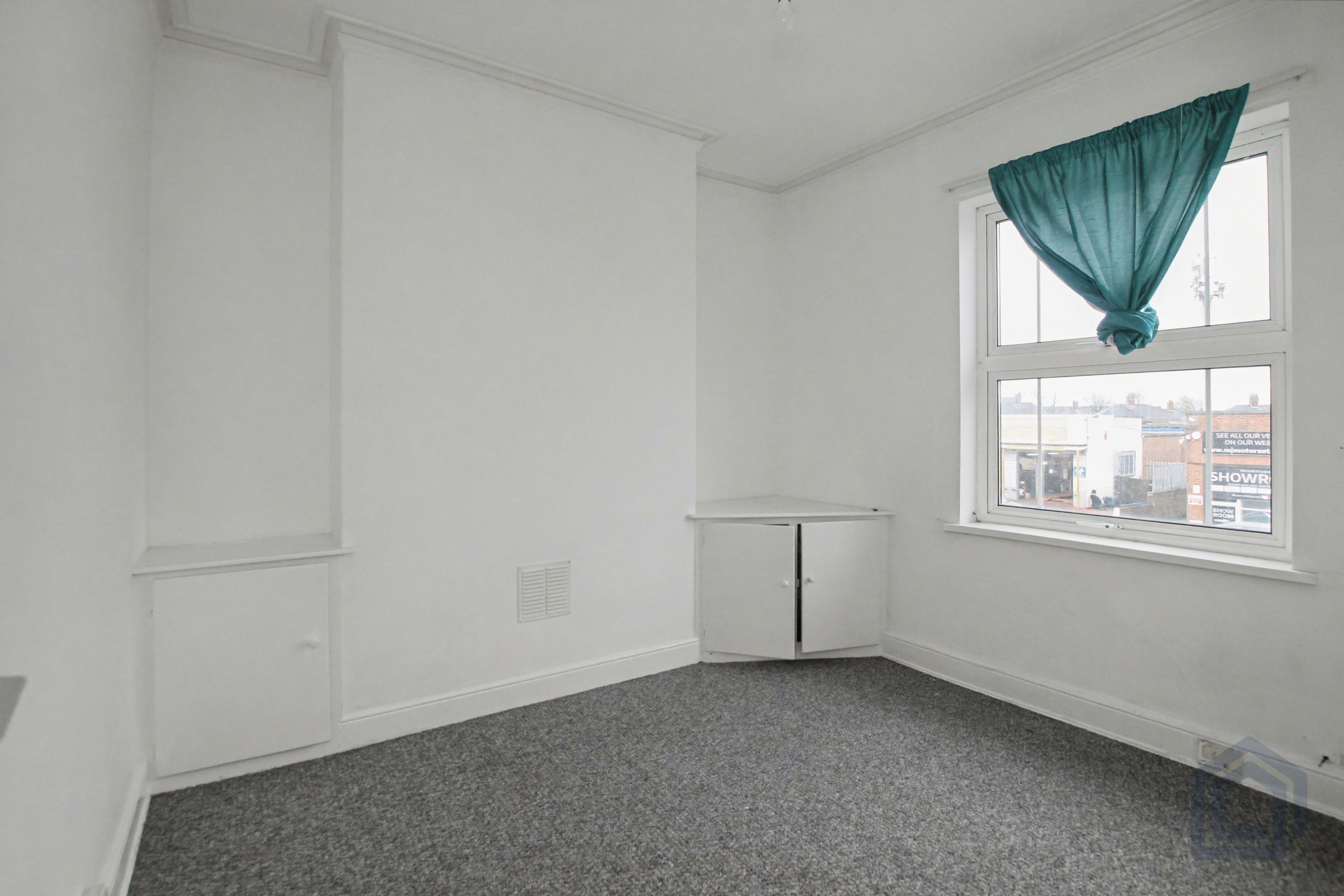 461 High Street, Stoke-on-Trent, ST6 5EP