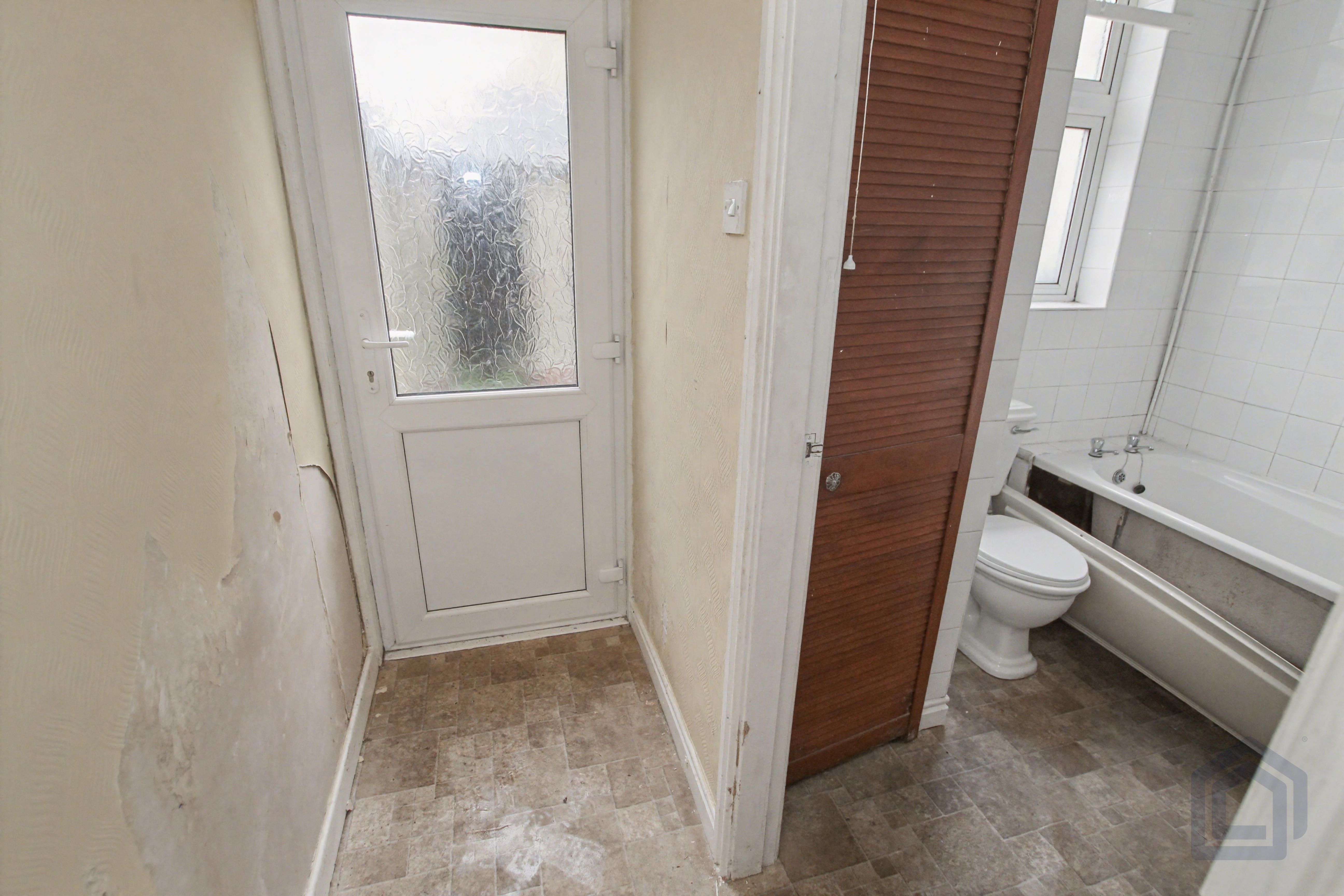 461 High Street, Stoke-on-Trent, ST6 5EP