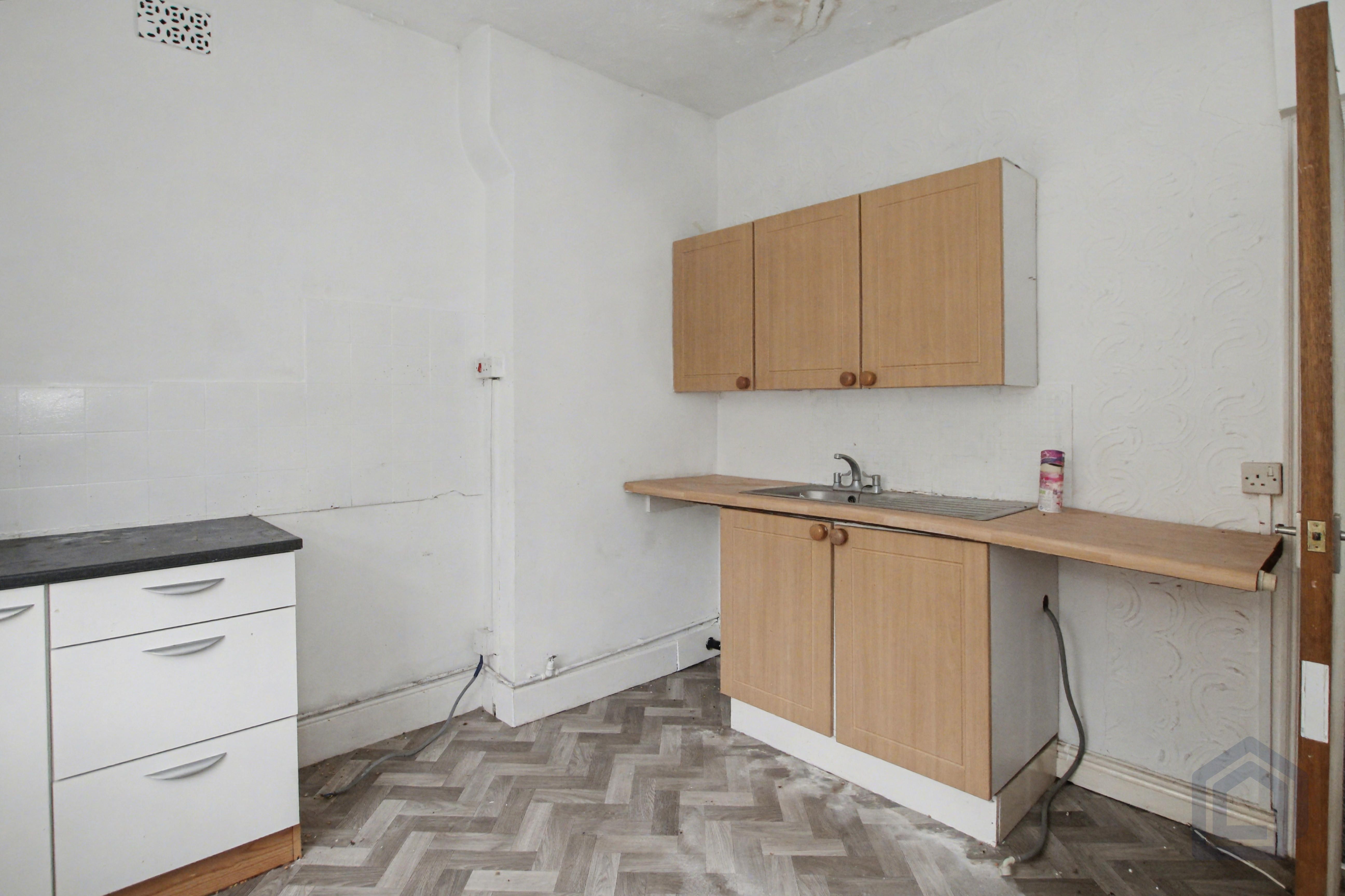 461 High Street, Stoke-on-Trent, ST6 5EP