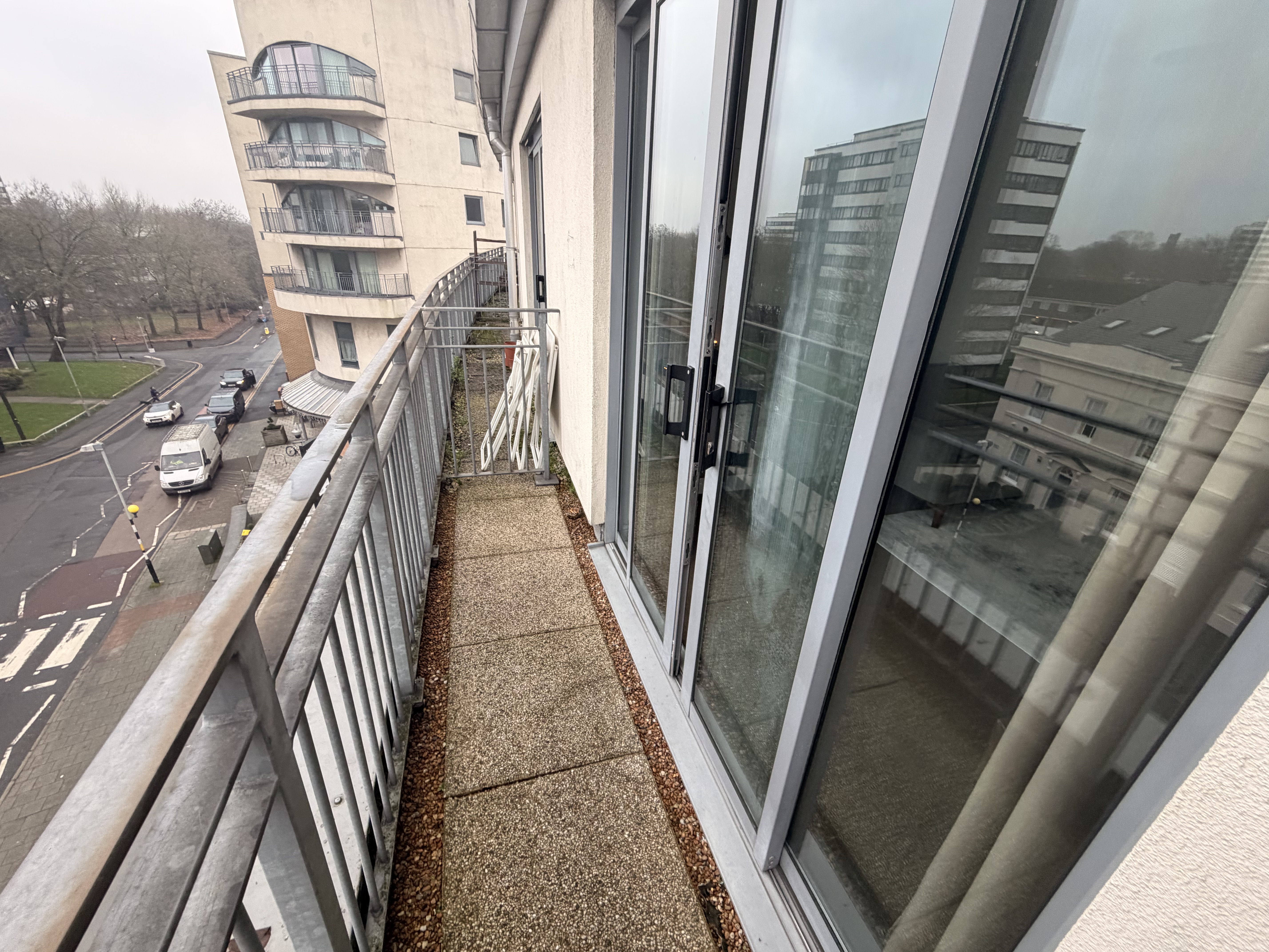 99, The Red Apartments, Broadway Plaza,18 Francis Road, Birmingham, B16 8SU