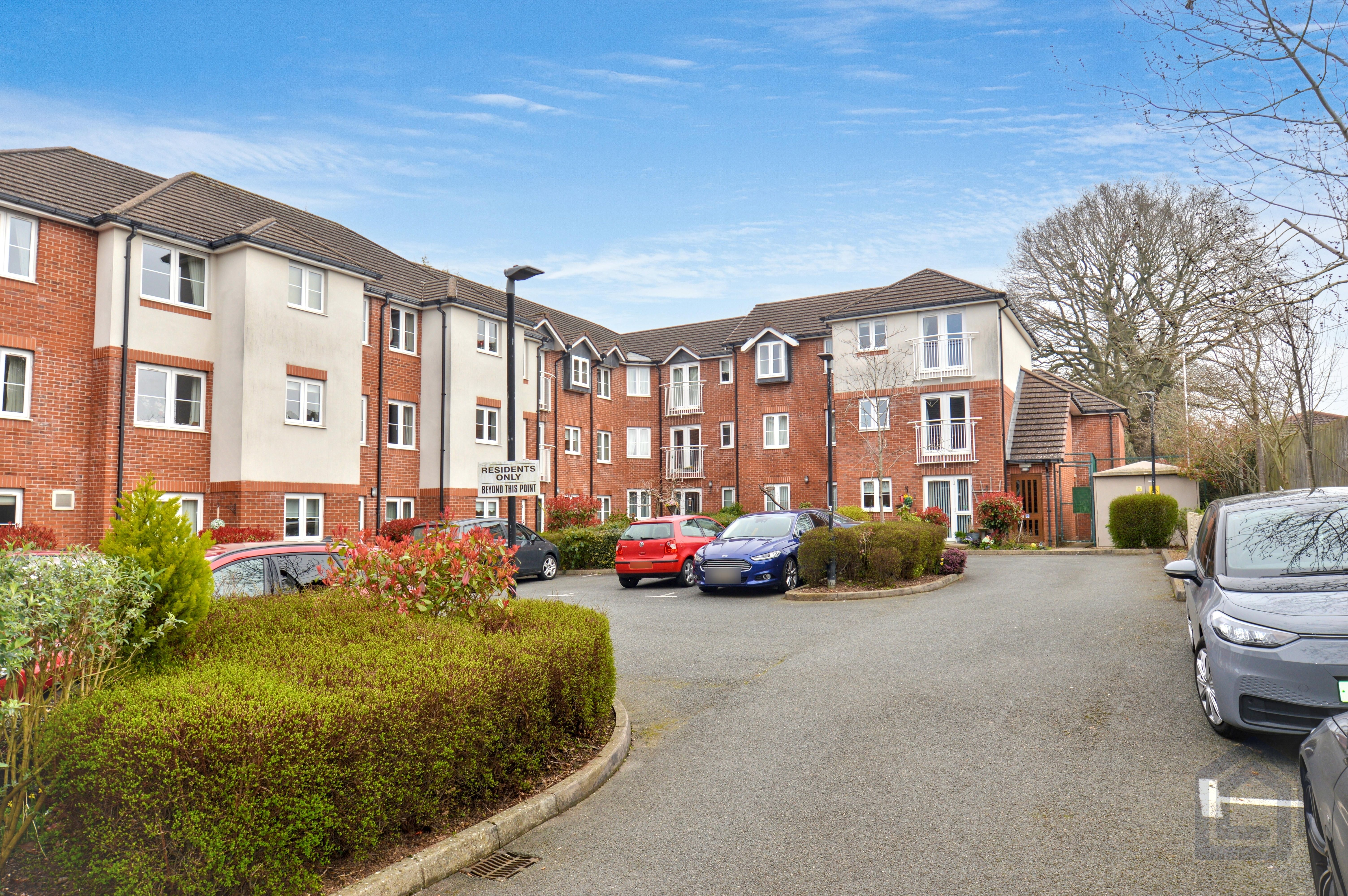 Apartment 24
Gracewell Court
1520 Stratford Road, Birmingham, B28 9ET