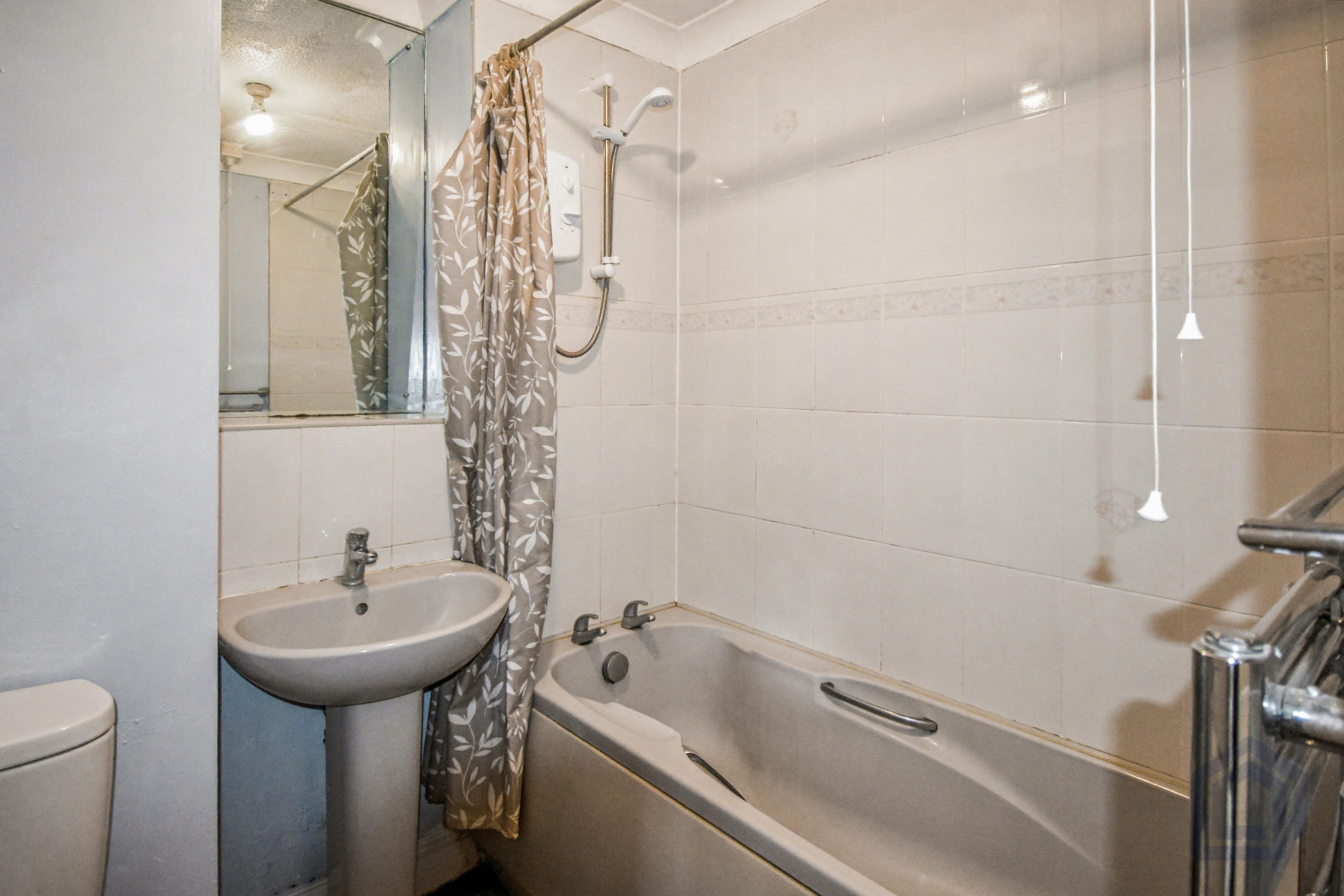 Flat 51, Quintin Gurney House

Keswick Hall, Norwich, NR4 6RP
